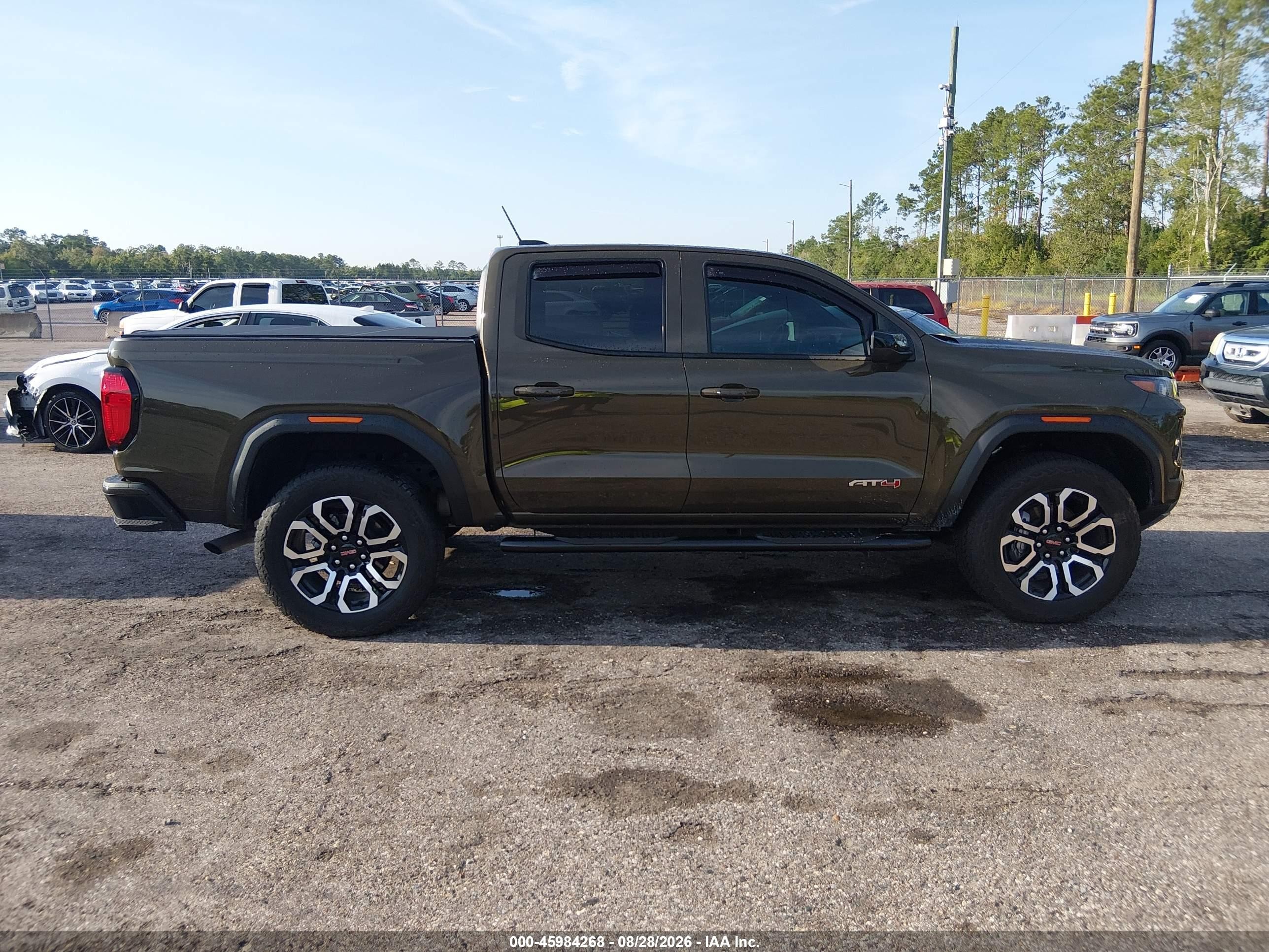 2025 Gmc Canyon 4wd At4 Brown vin: 1GTP2DEK6S1113605