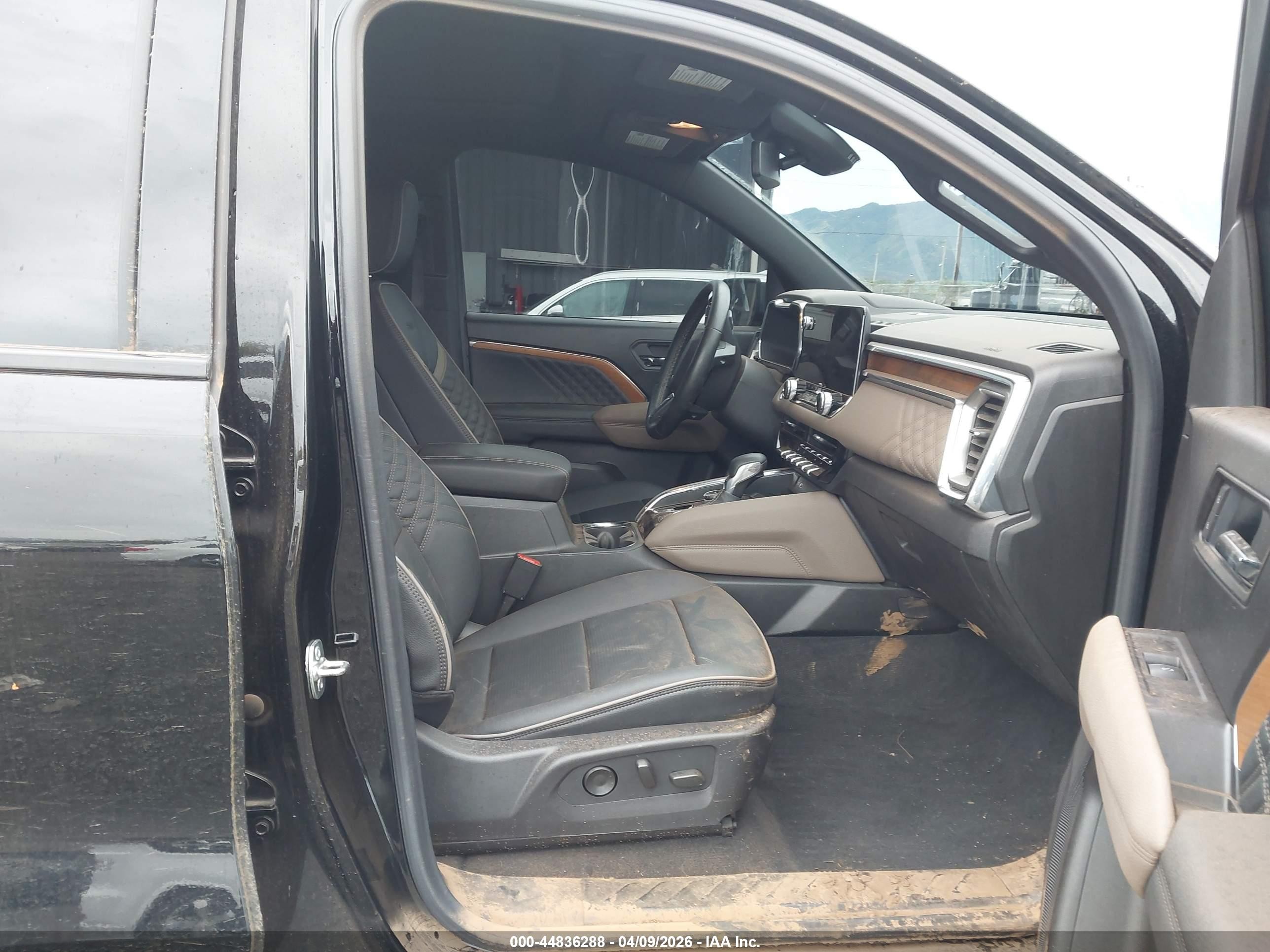 2025 Gmc Canyon 4wd Denali Black vin: 1GTP2FEK1S1173660