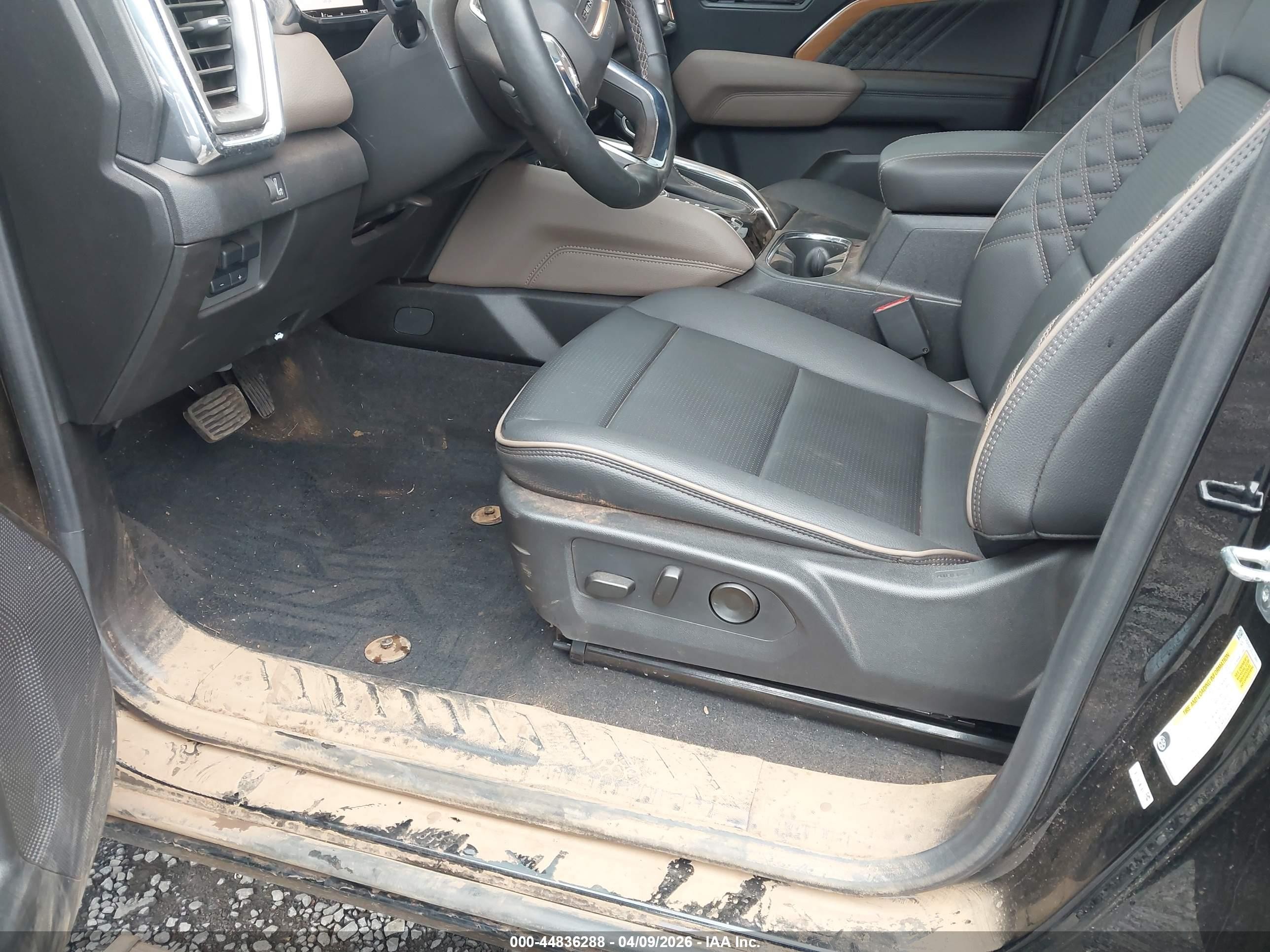 2025 Gmc Canyon 4wd Denali Black vin: 1GTP2FEK1S1173660