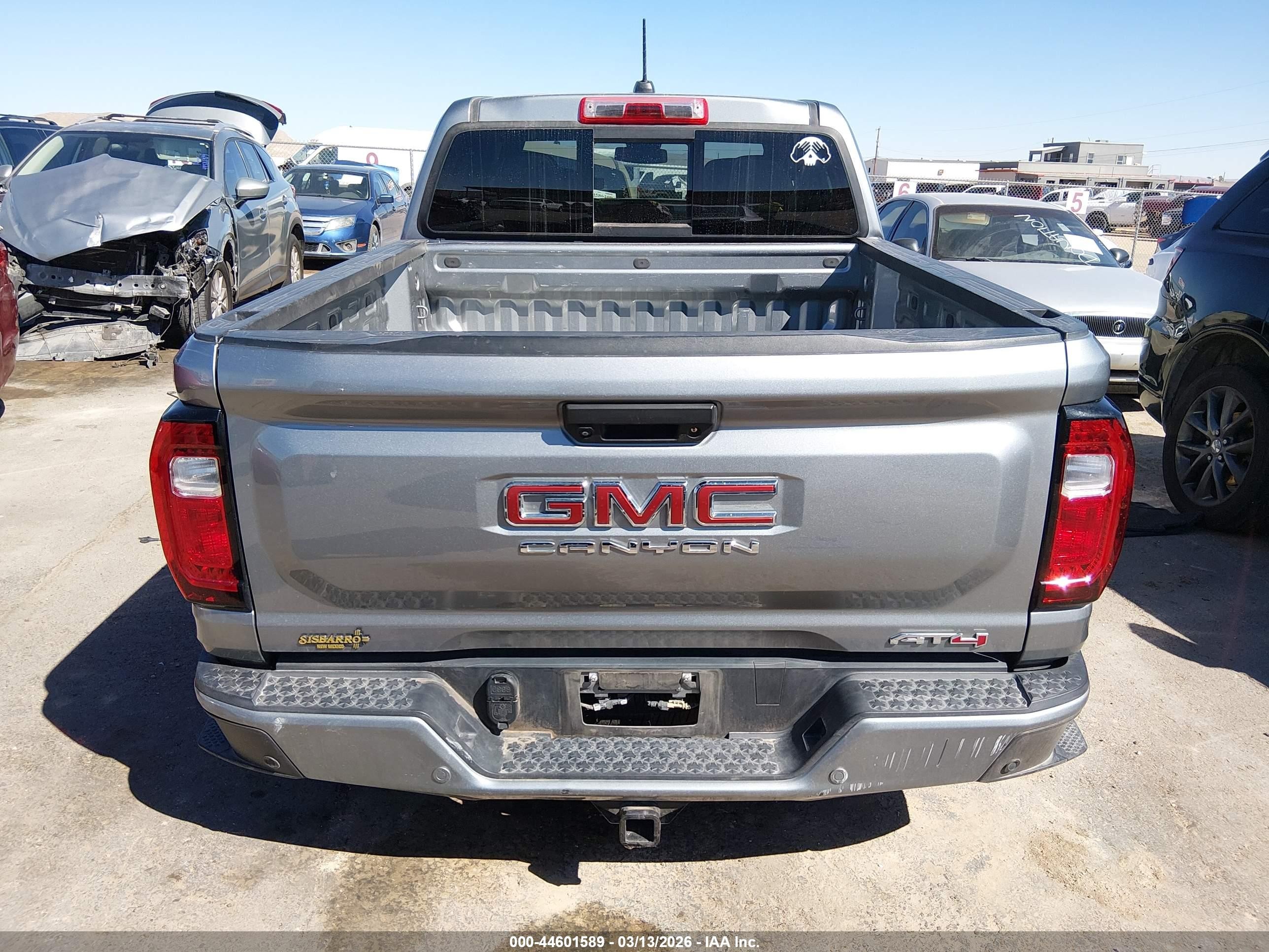 2023 Gmc Canyon 4wd  Short Box At4 Gray vin: 1GTP6DEK4P1139616