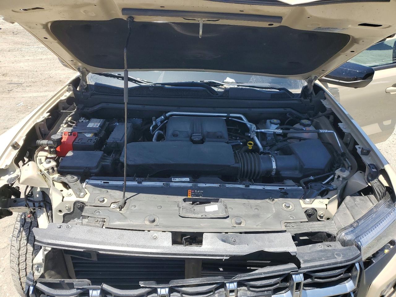 2024 Gmc Canyon At4 Tan vin: 1GTP6DEK8R1127648