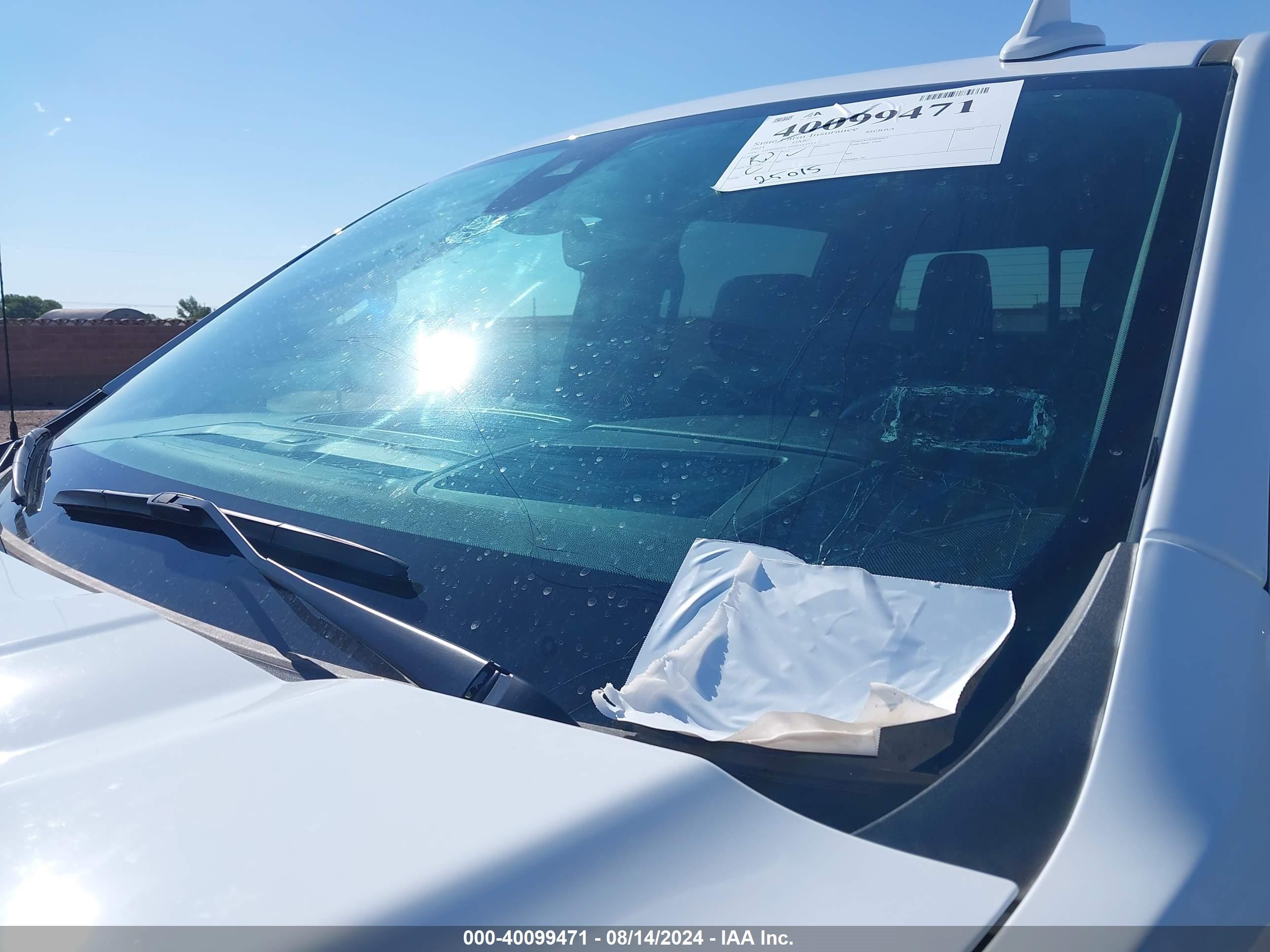 2021 Gmc Sierra 1500 4wd  Short Box At4 White vin: 1GTP9EEL1MZ163973