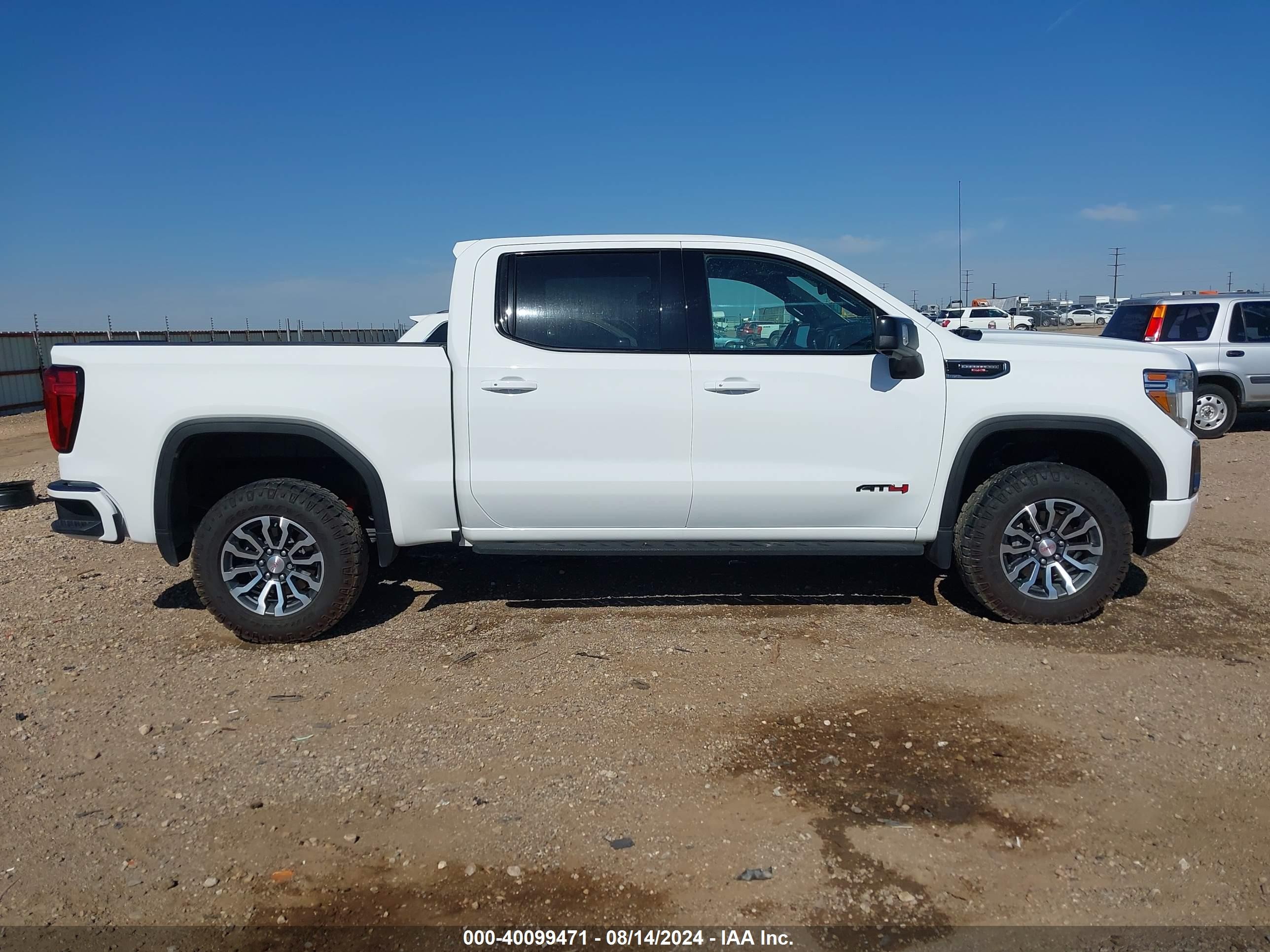 2021 Gmc Sierra 1500 4wd  Short Box At4 White vin: 1GTP9EEL1MZ163973