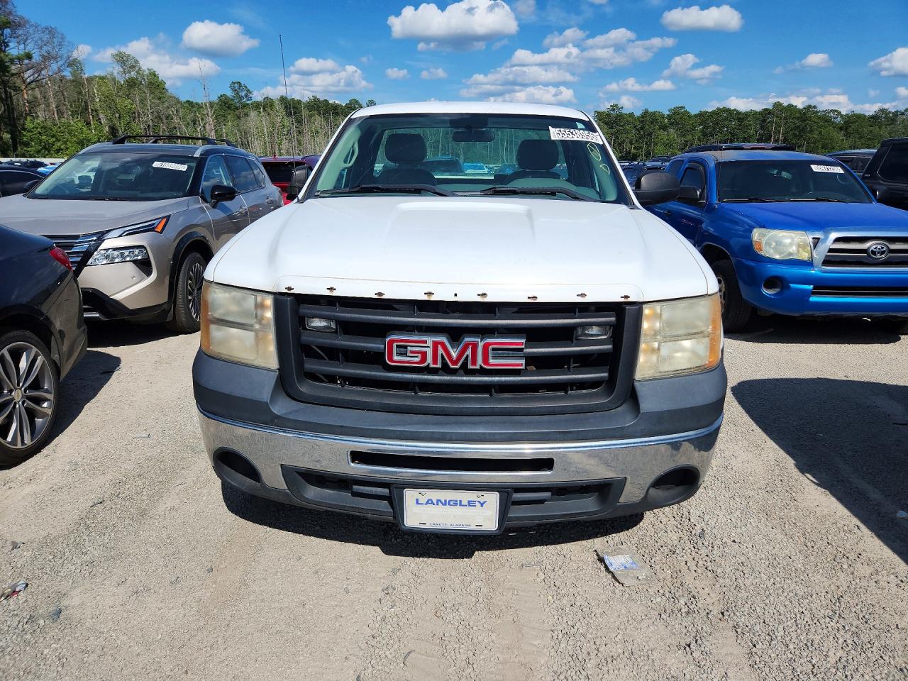 2010 Gmc Sierra C1500 White vin: 1GTPCTEX8AZ159603