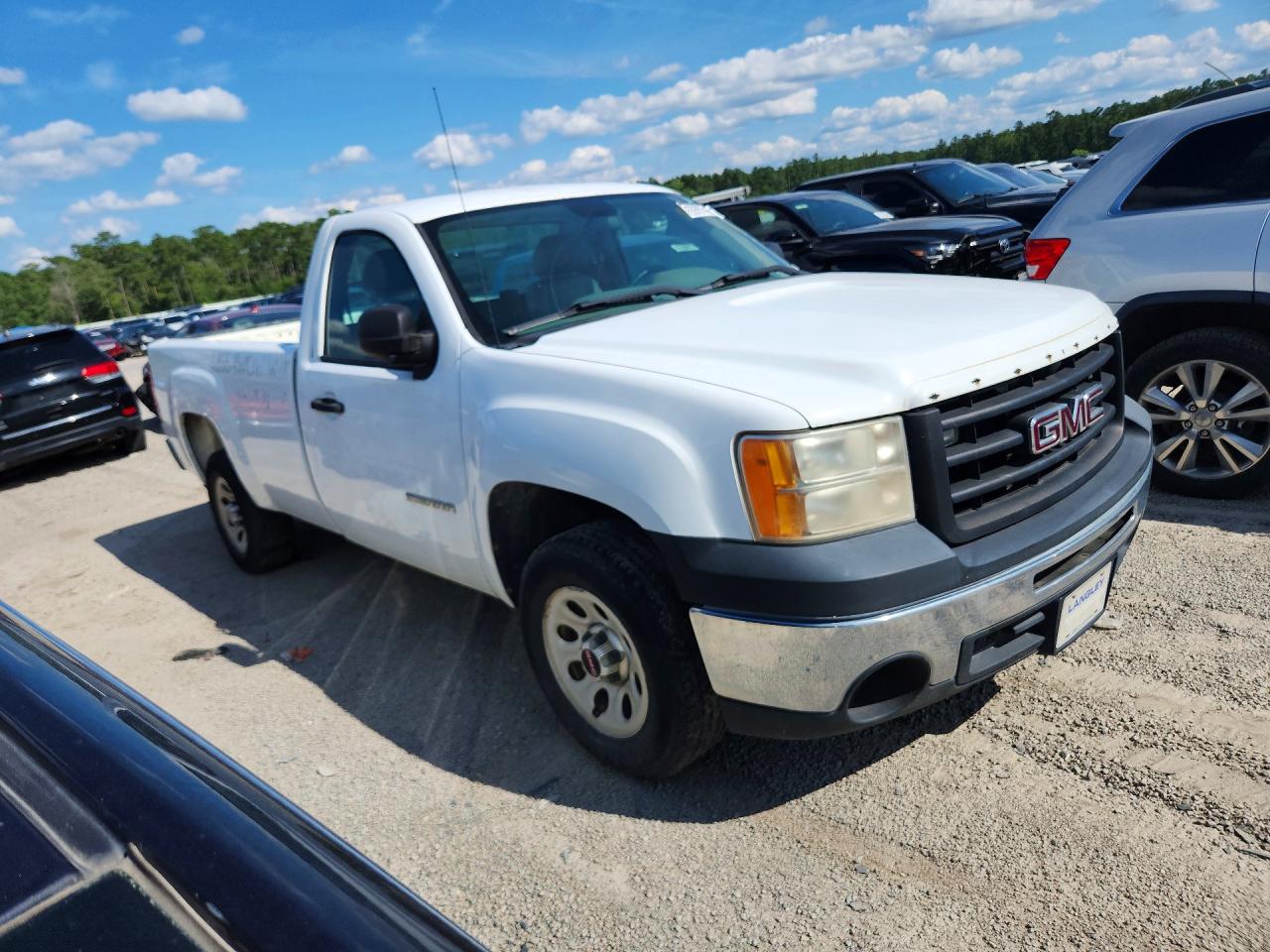 2010 Gmc Sierra C1500 White vin: 1GTPCTEX8AZ159603