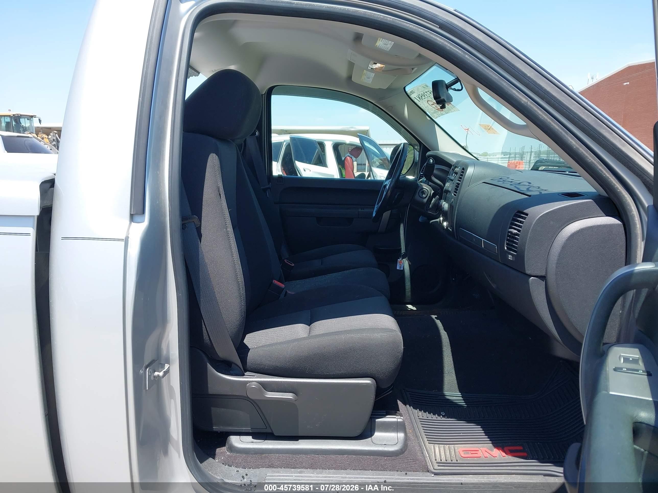 2010 Gmc Sierra 1500 Sle Серебряный vin: 1GTPKVE00AZ275993