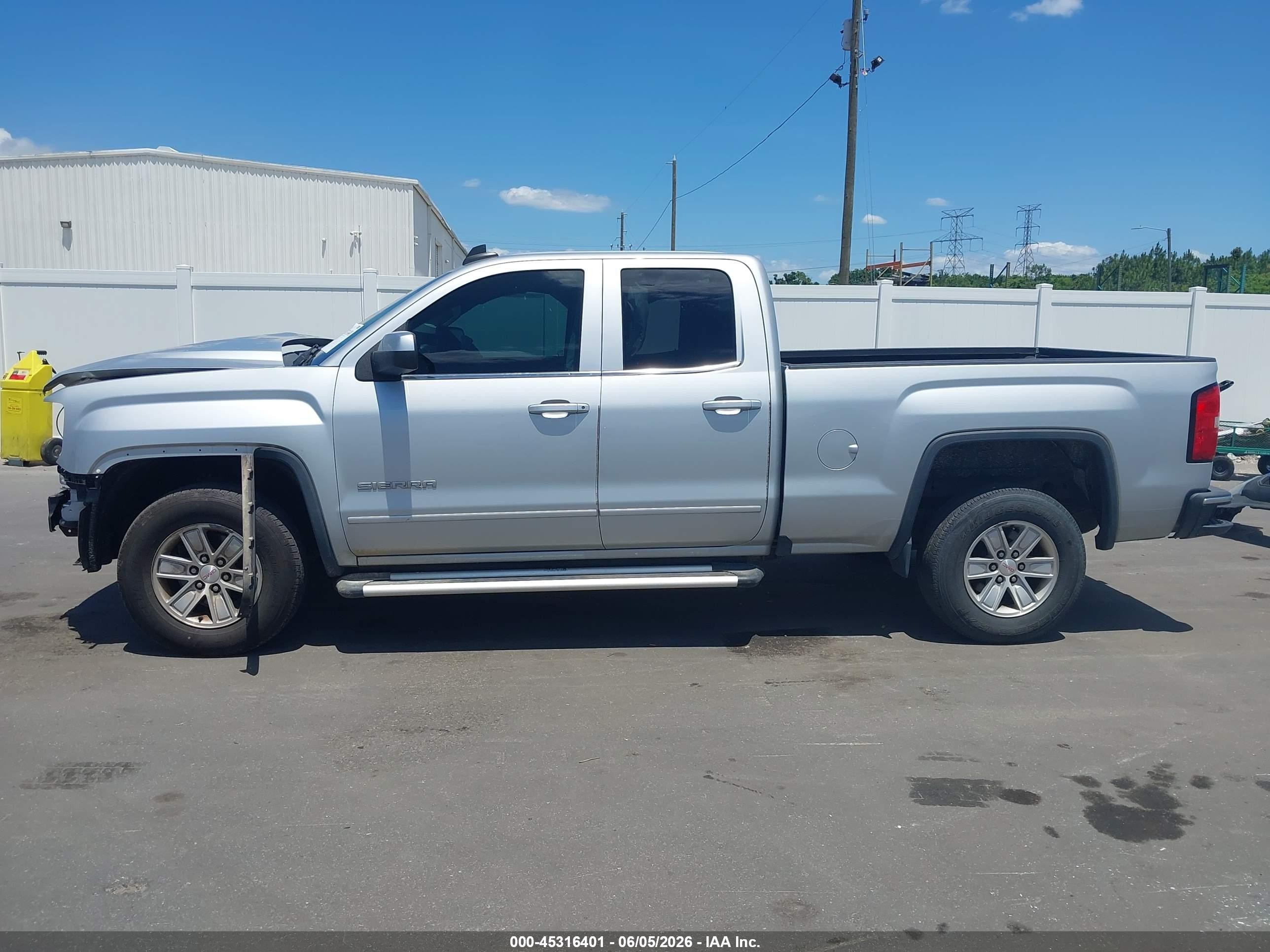 2016 Gmc Sierra 1500 Sle Серебряный vin: 1GTR1MEC1GZ159663
