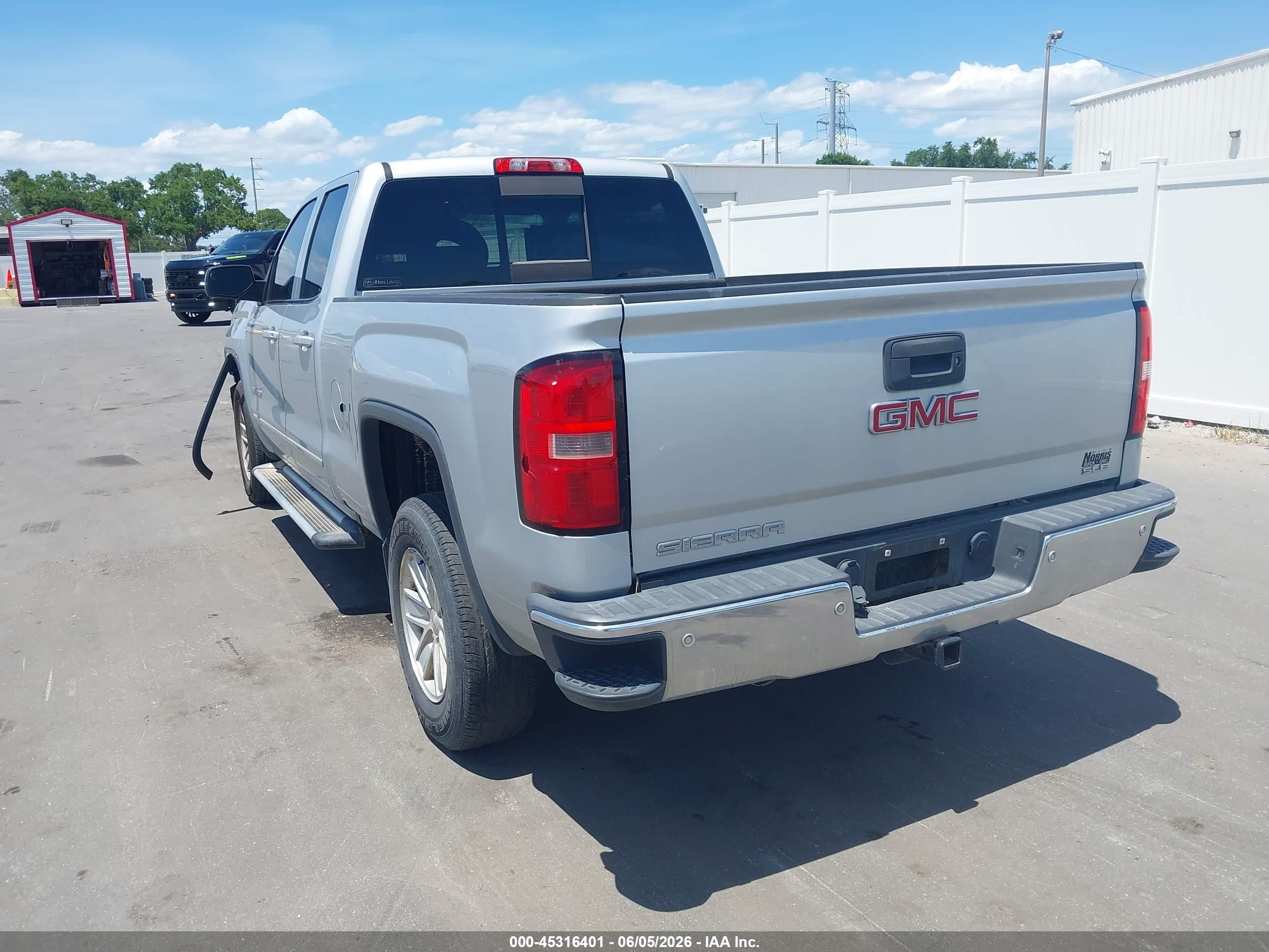 2016 Gmc Sierra 1500 Sle Серебряный vin: 1GTR1MEC1GZ159663