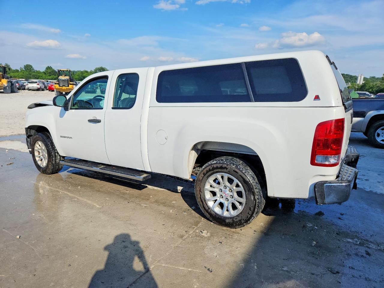 2011 Gmc Sierra C1500 Белый vin: 1GTR1TEA0BZ344949