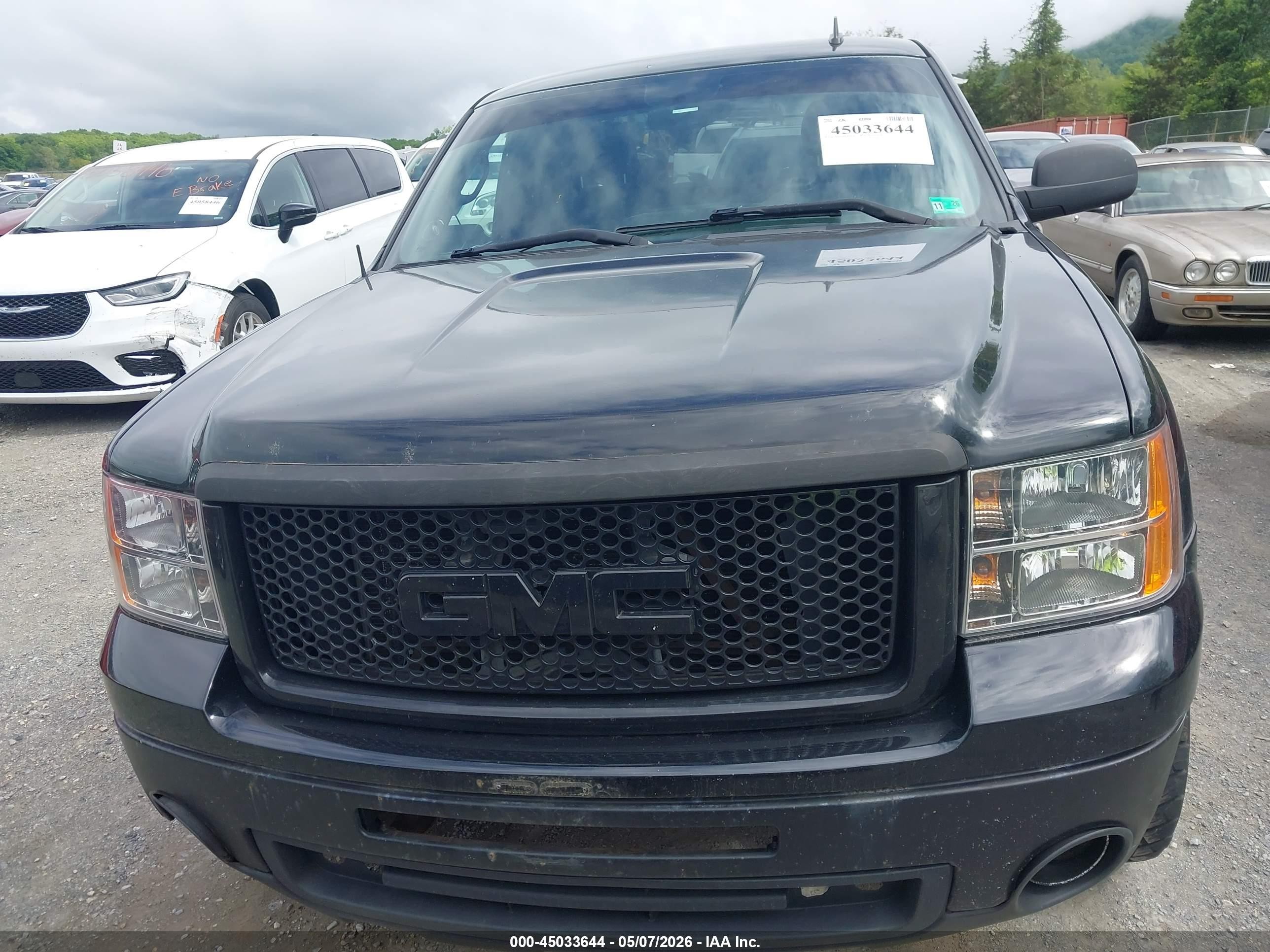 2011 Gmc Sierra 1500 Sl Black vin: 1GTR1UEA1BZ256286