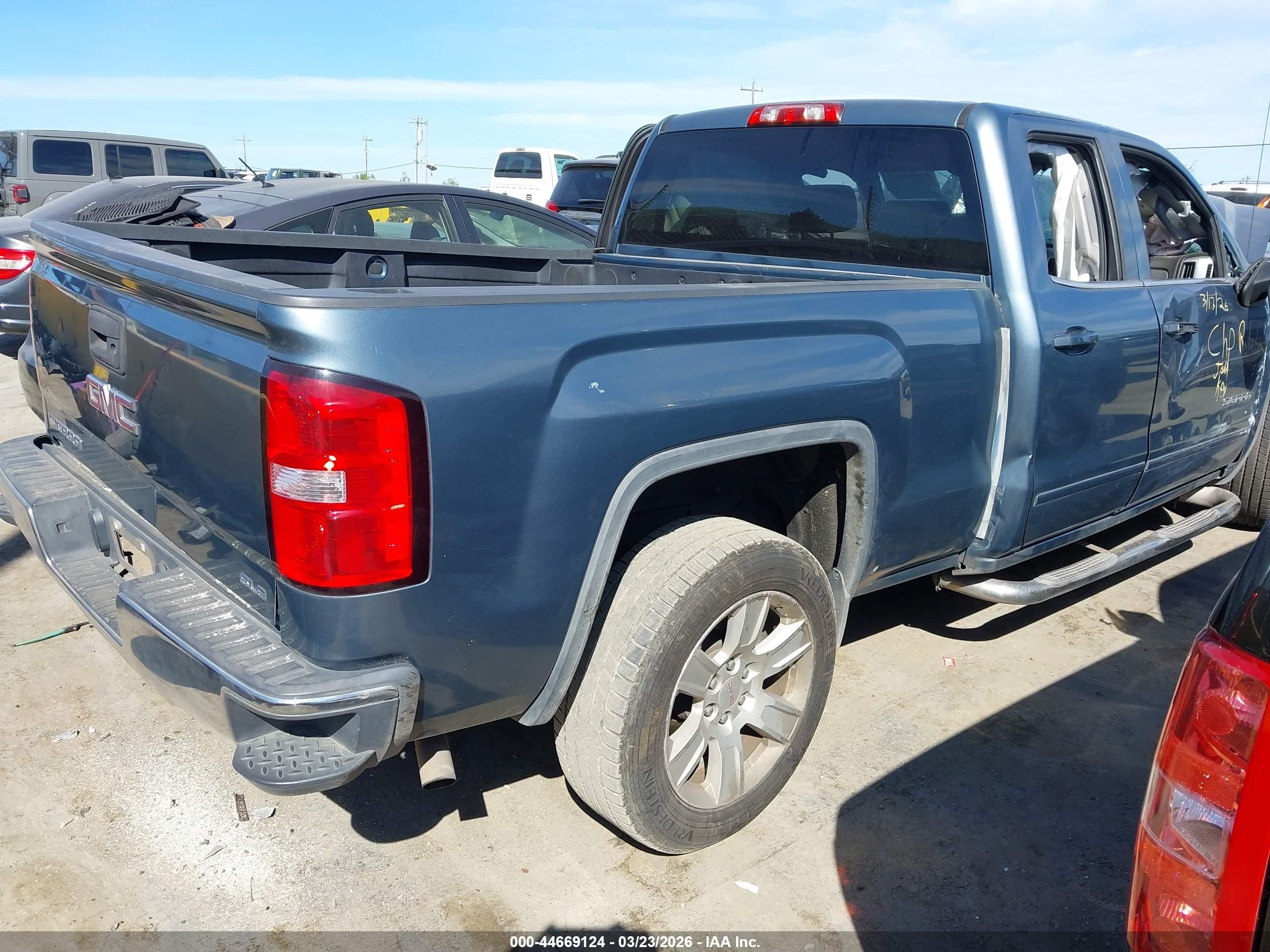 2014 Gmc Sierra 1500 Sle Gray vin: 1GTR1UEC0EZ227853