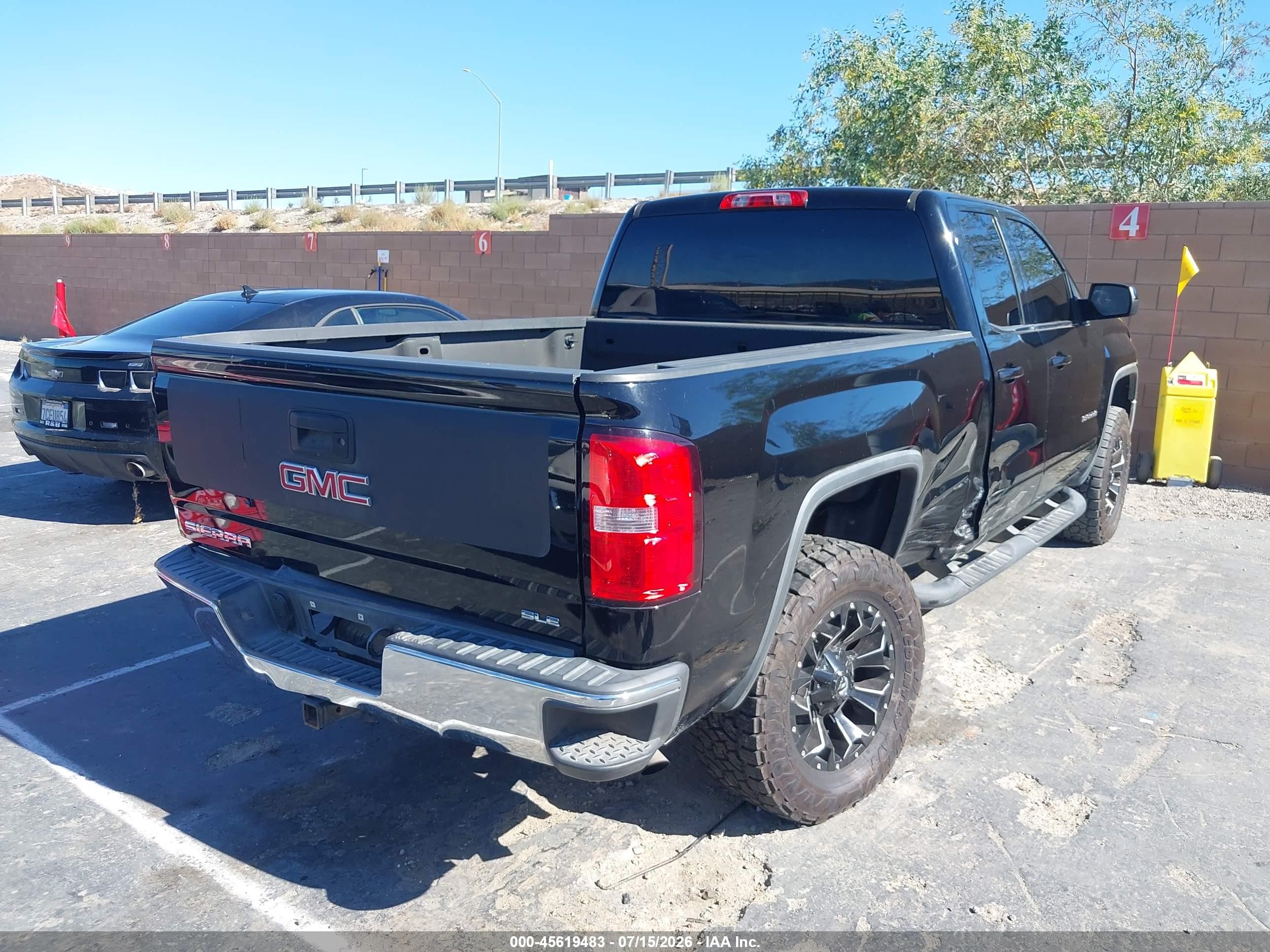 2014 Gmc Sierra 1500 Sle Black vin: 1GTR1UEC2EZ388429