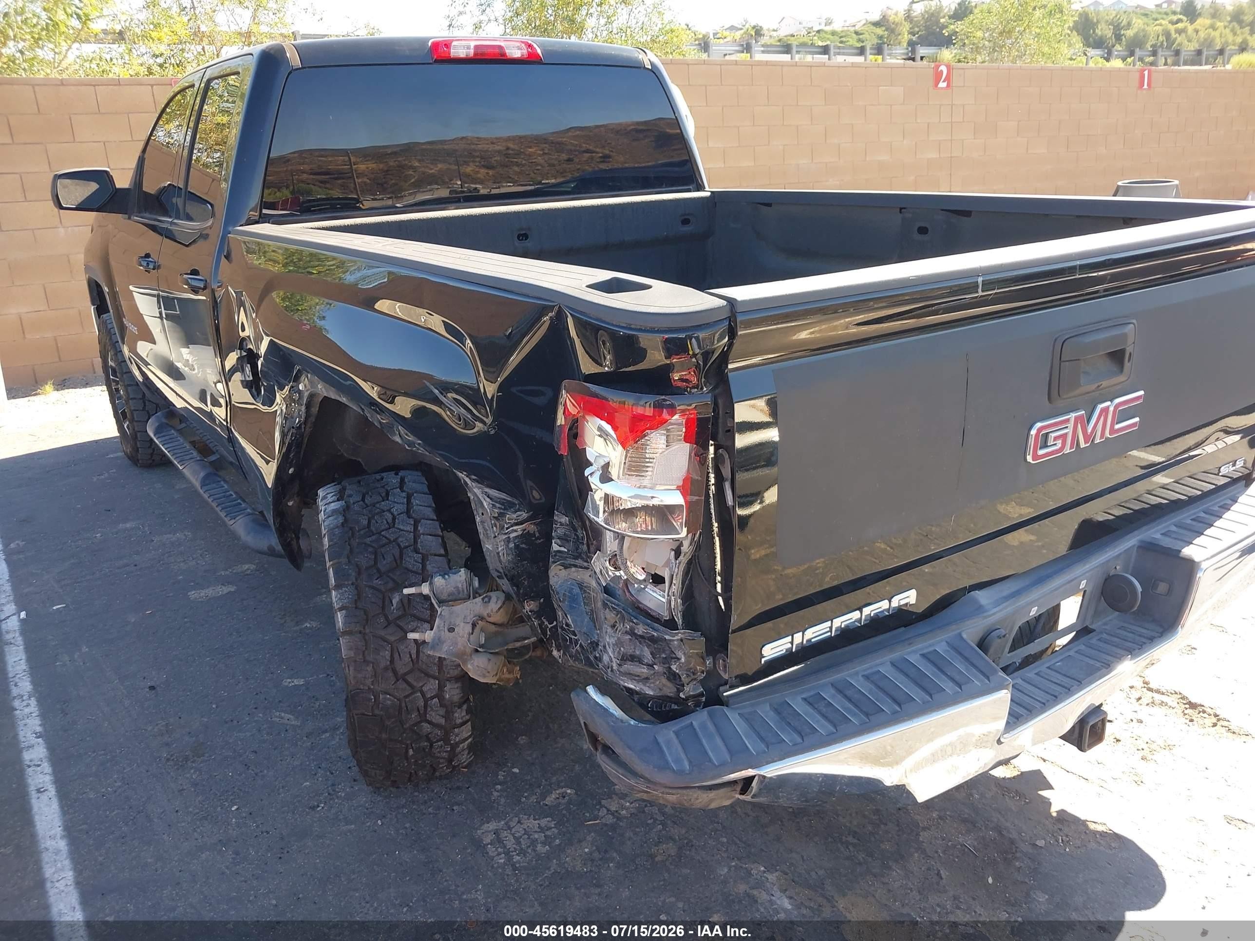 2014 Gmc Sierra 1500 Sle Black vin: 1GTR1UEC2EZ388429