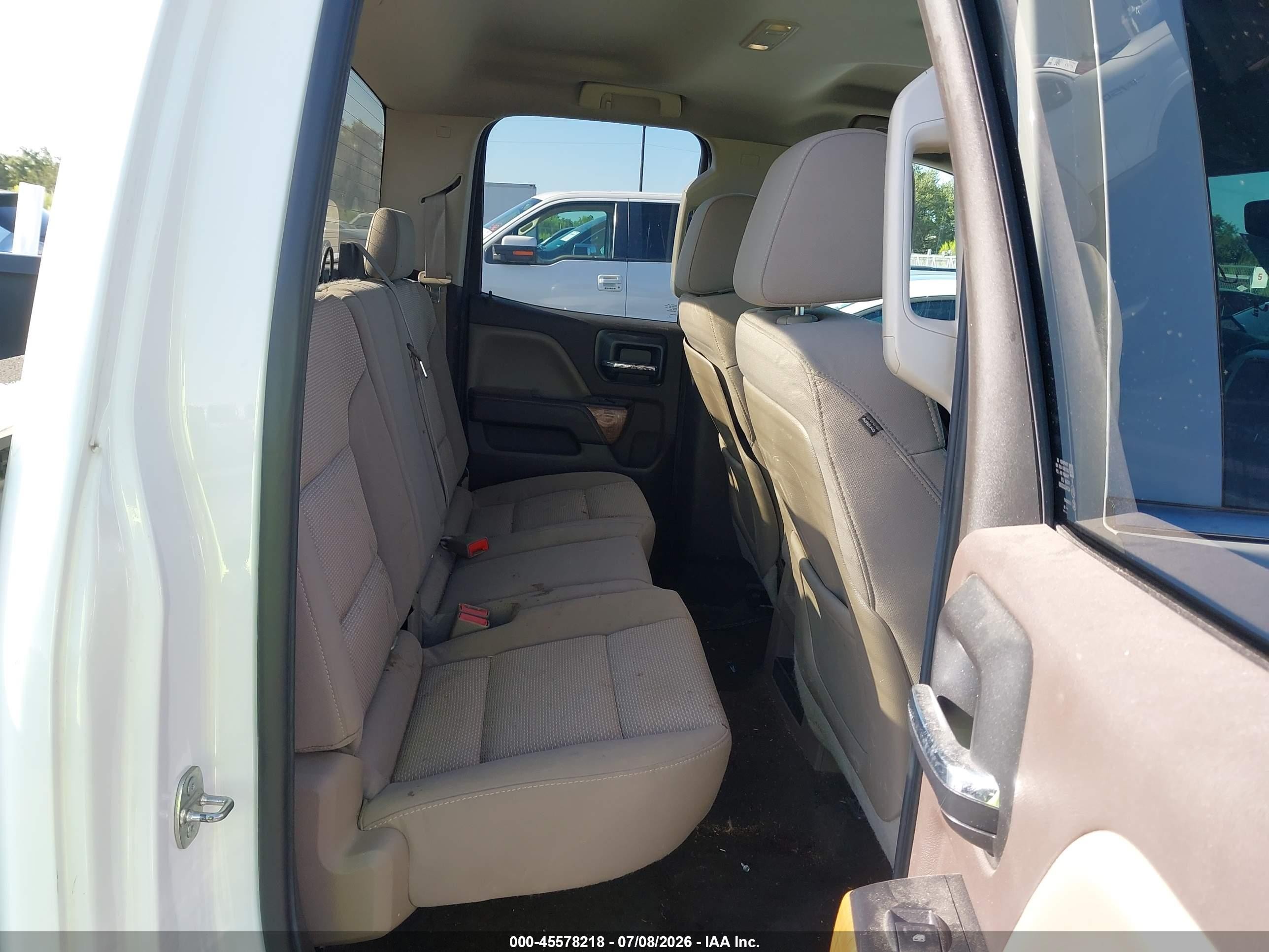 2015 Gmc Sierra 1500 Sle Белый vin: 1GTR1UEC6FZ351336