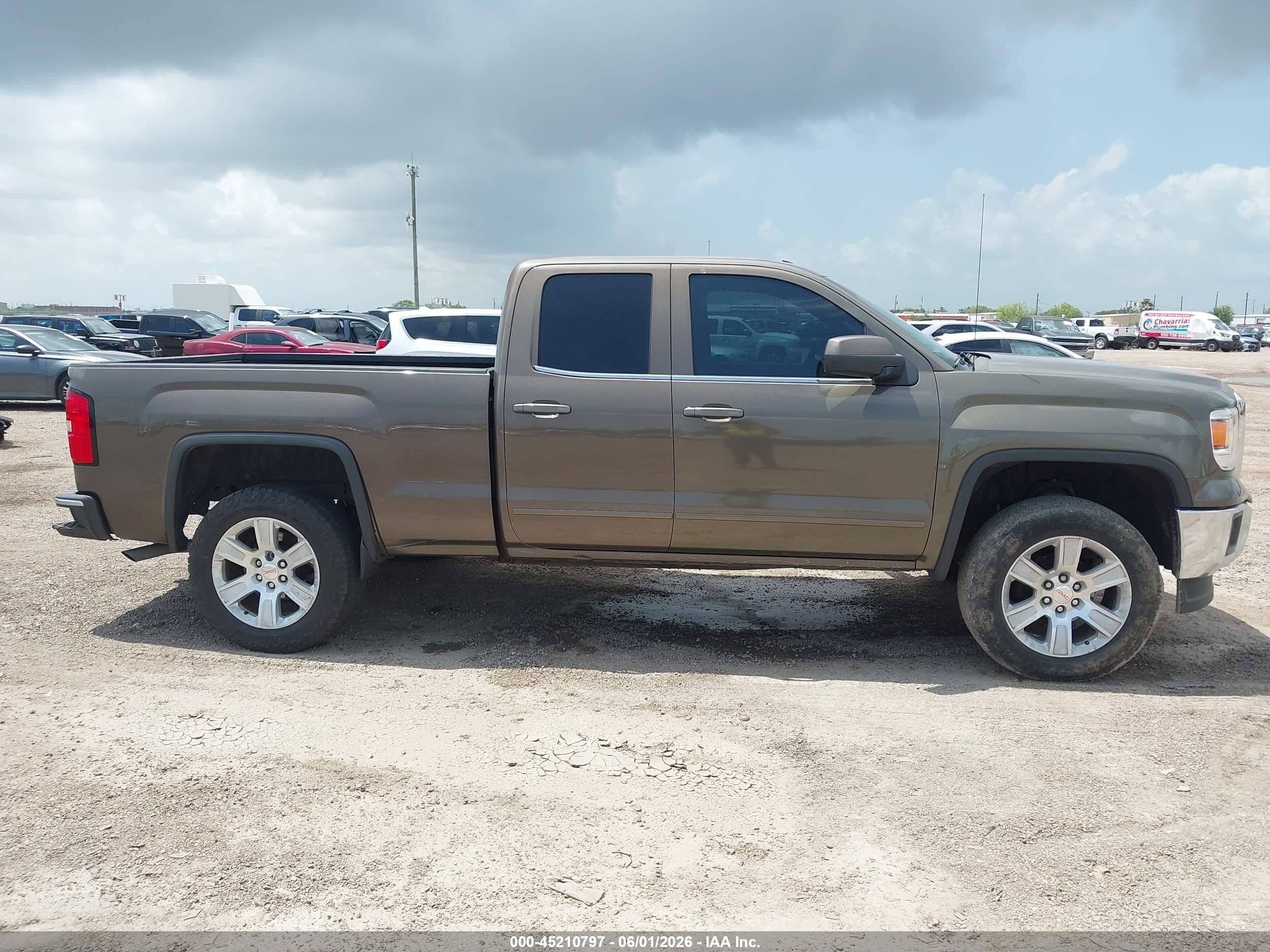 2015 Gmc Sierra 1500 Sle Brown vin: 1GTR1UEC7FZ177776