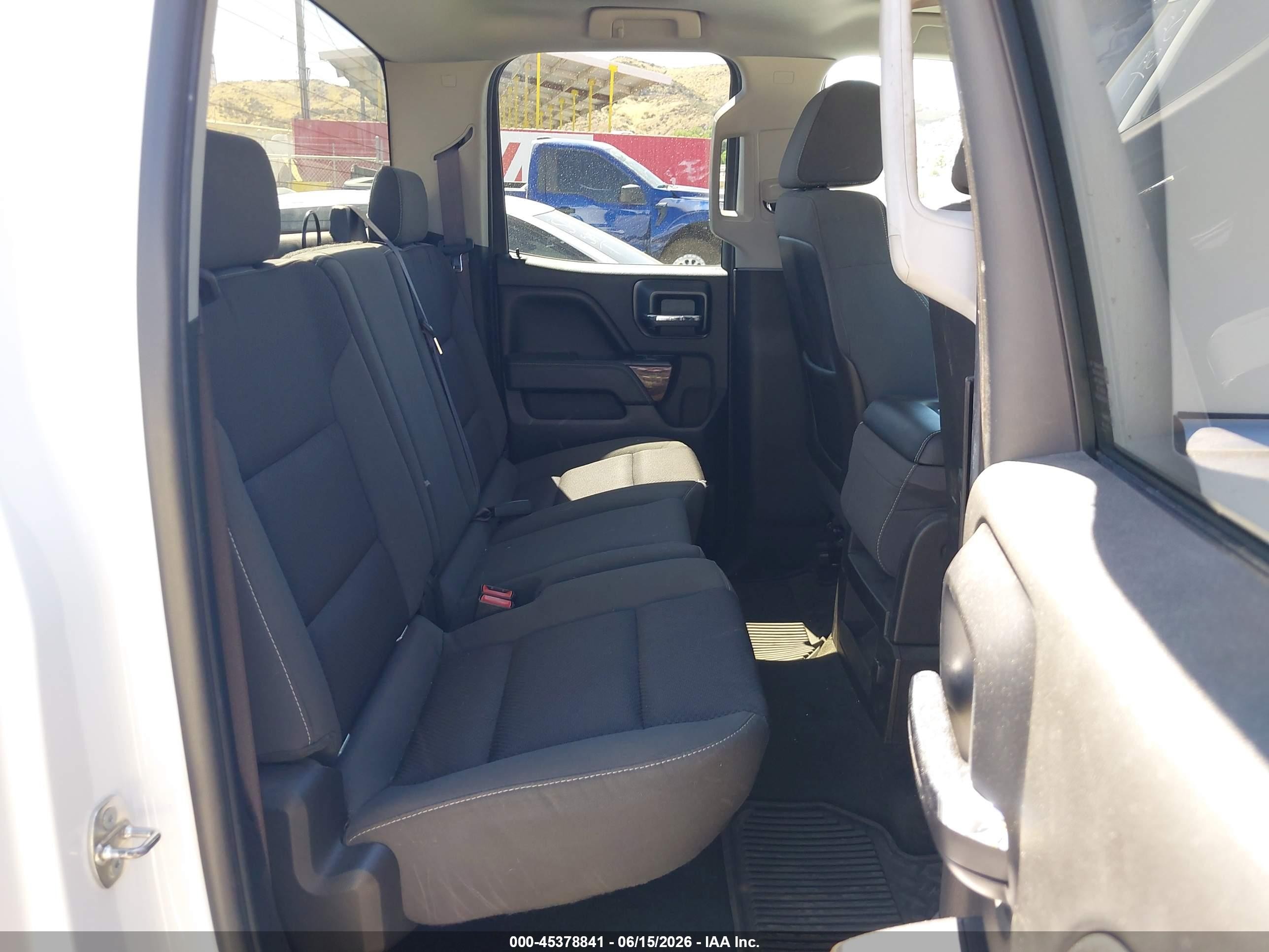 2015 Gmc Sierra 1500 Sle White vin: 1GTR1UEC8FZ289955