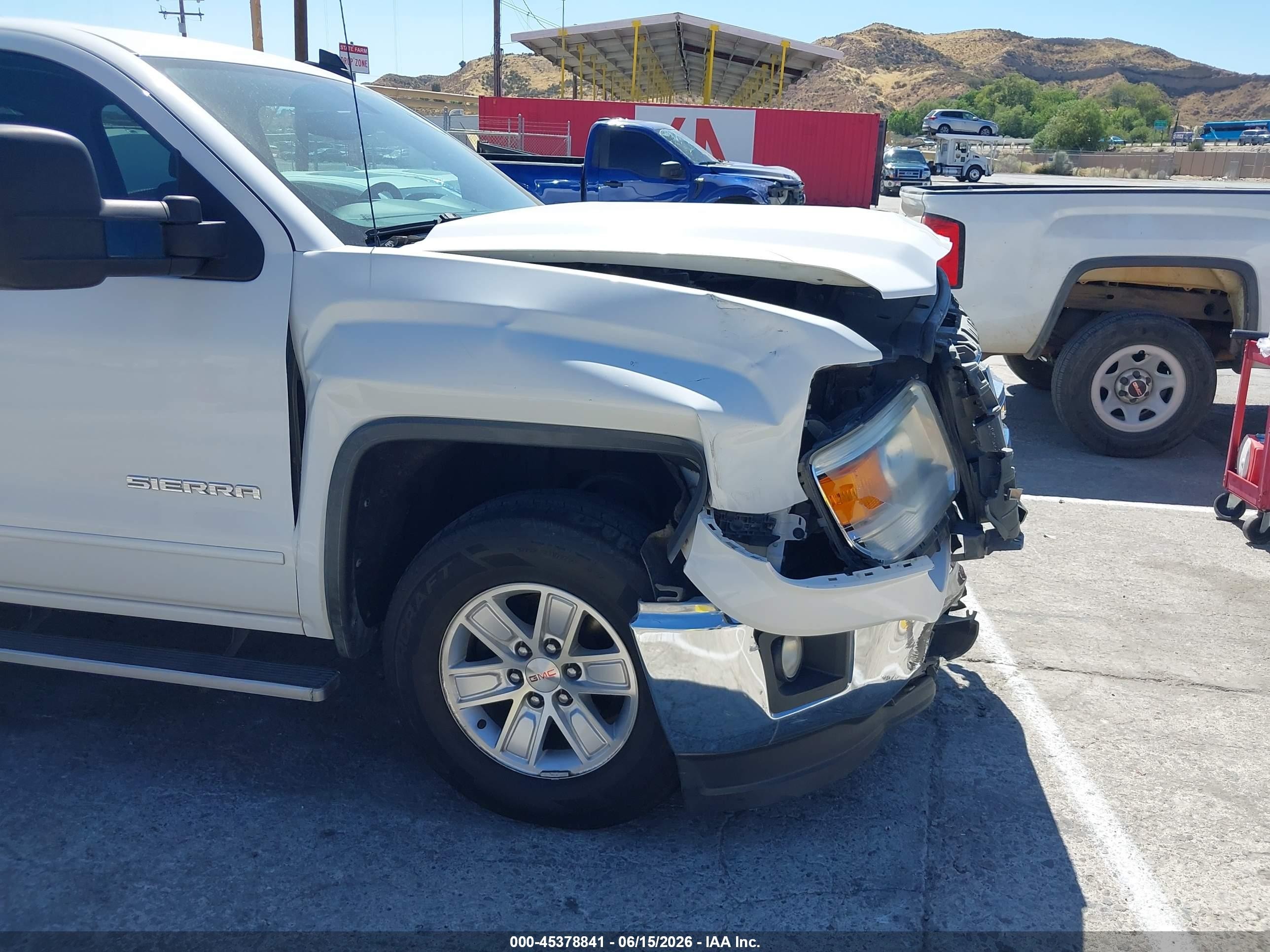 2015 Gmc Sierra 1500 Sle White vin: 1GTR1UEC8FZ289955