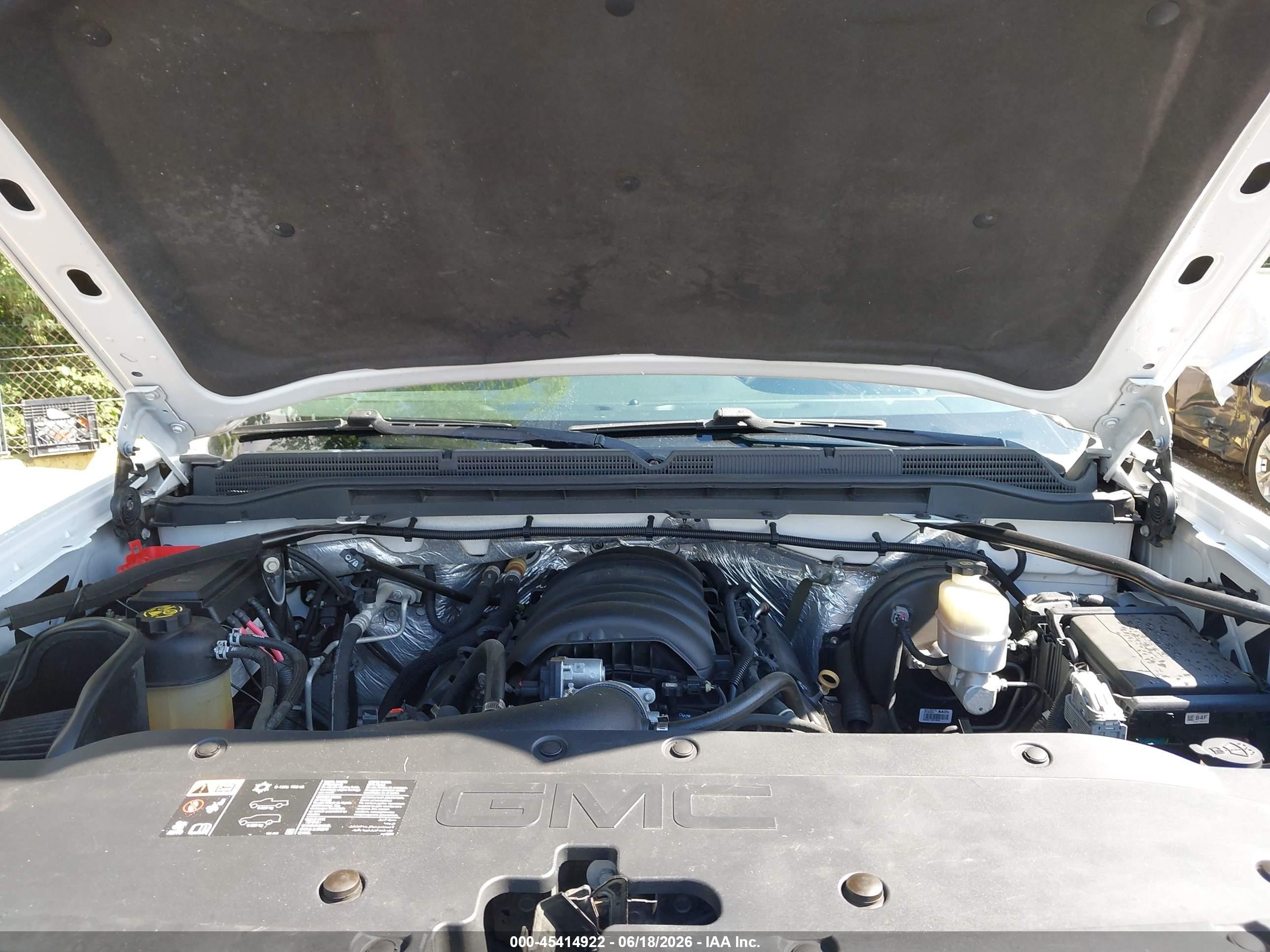 2015 Gmc Sierra 1500 Sle White vin: 1GTR1UEC8FZ350804