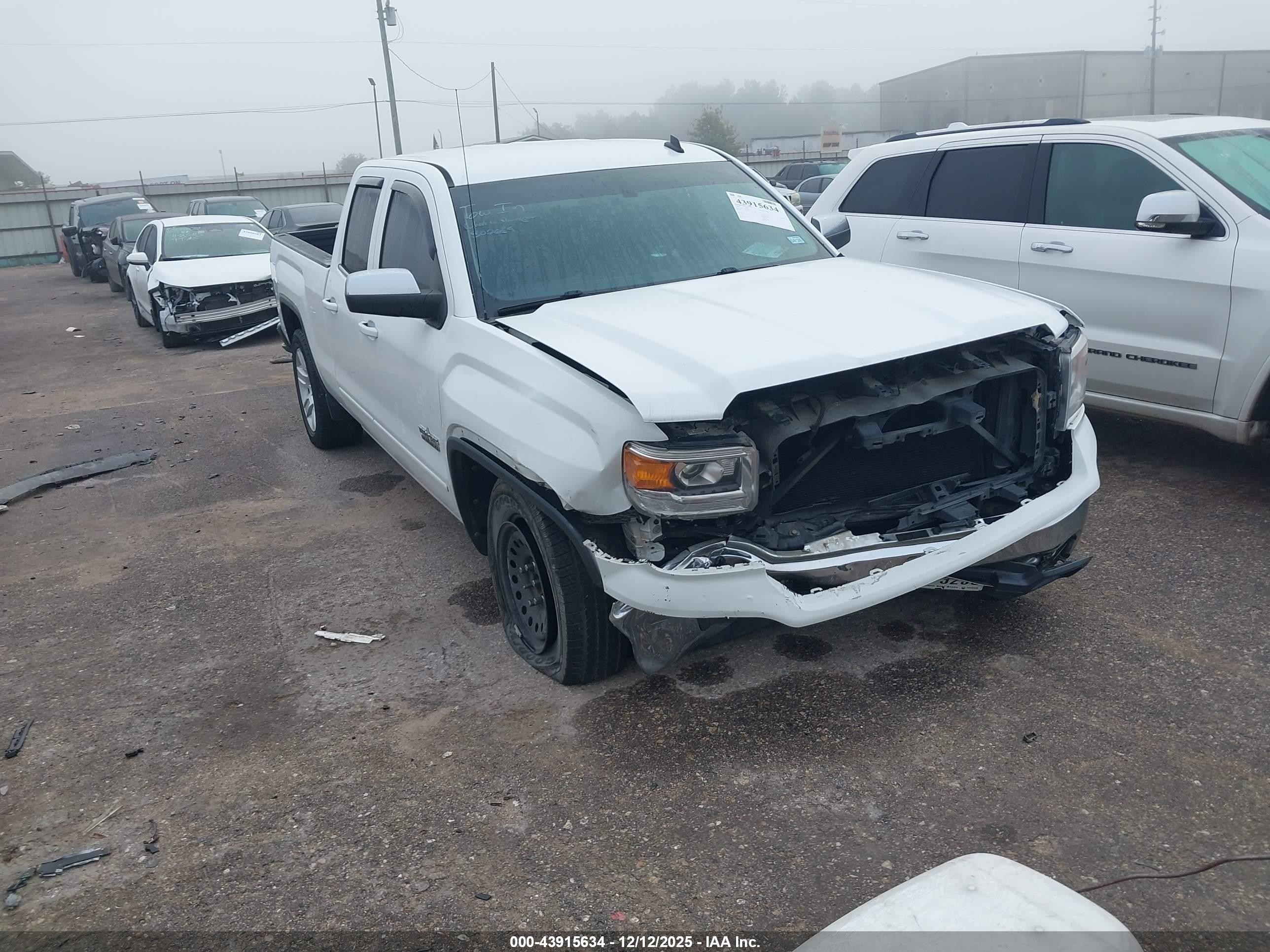 2014 Gmc Sierra 1500 Sle White vin: 1GTR1UEH4EZ246725