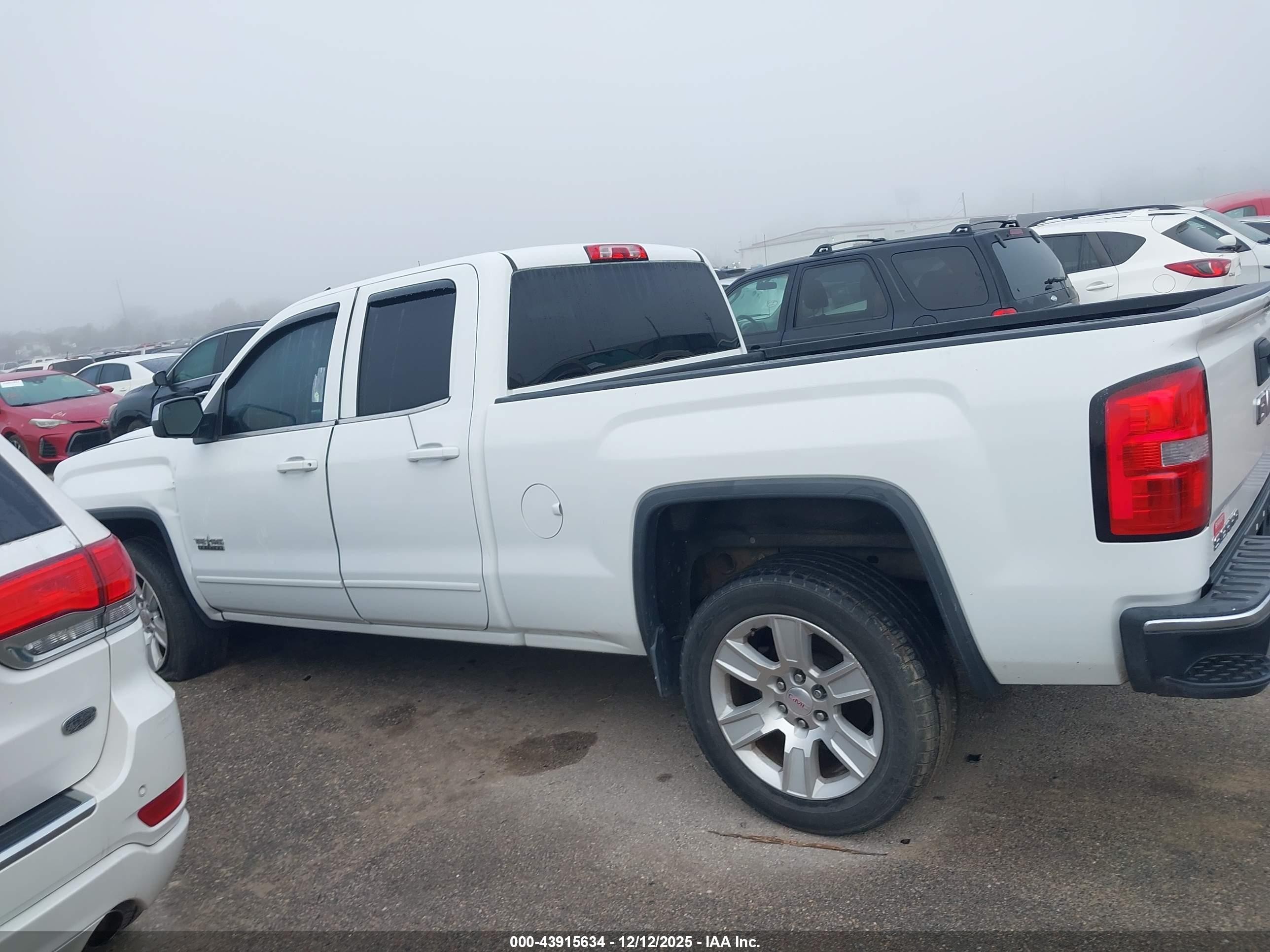 2014 Gmc Sierra 1500 Sle White vin: 1GTR1UEH4EZ246725