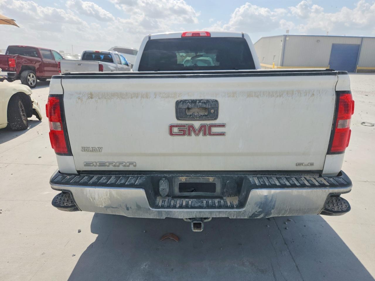 2015 Gmc Sierra C1500 Sle White vin: 1GTR1UEH6FZ161970
