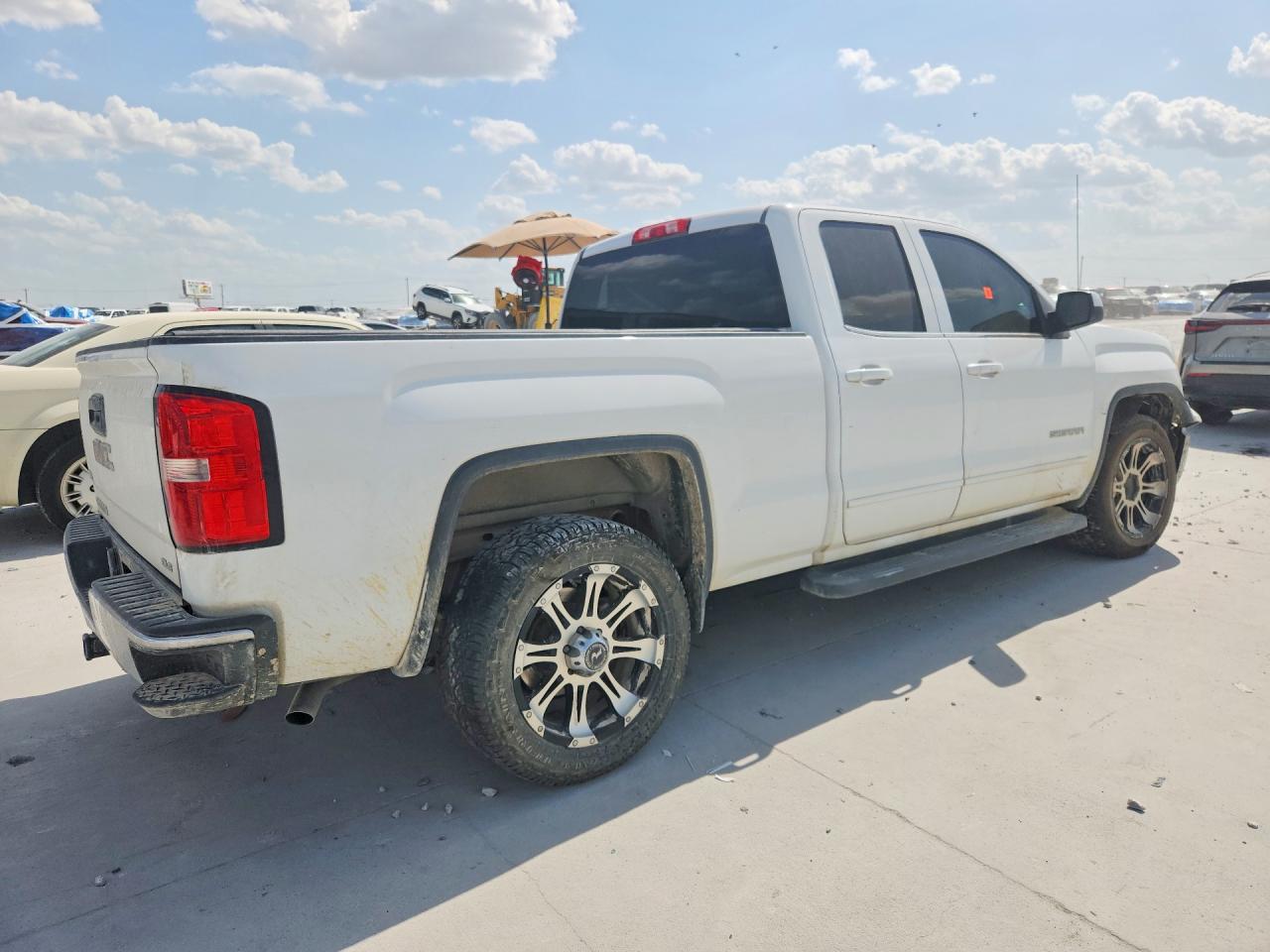 2015 Gmc Sierra C1500 Sle White vin: 1GTR1UEH6FZ161970