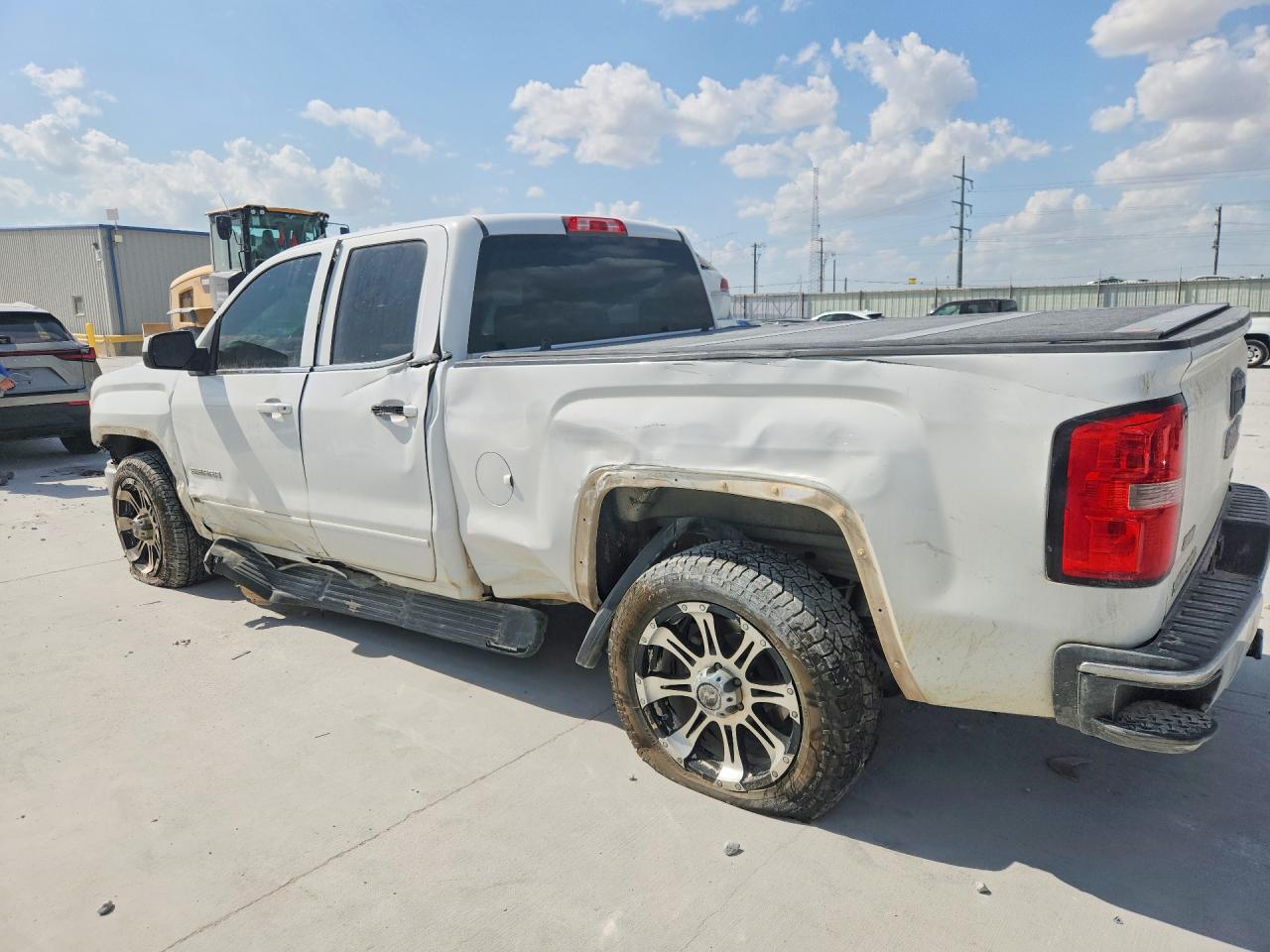 2015 Gmc Sierra C1500 Sle White vin: 1GTR1UEH6FZ161970