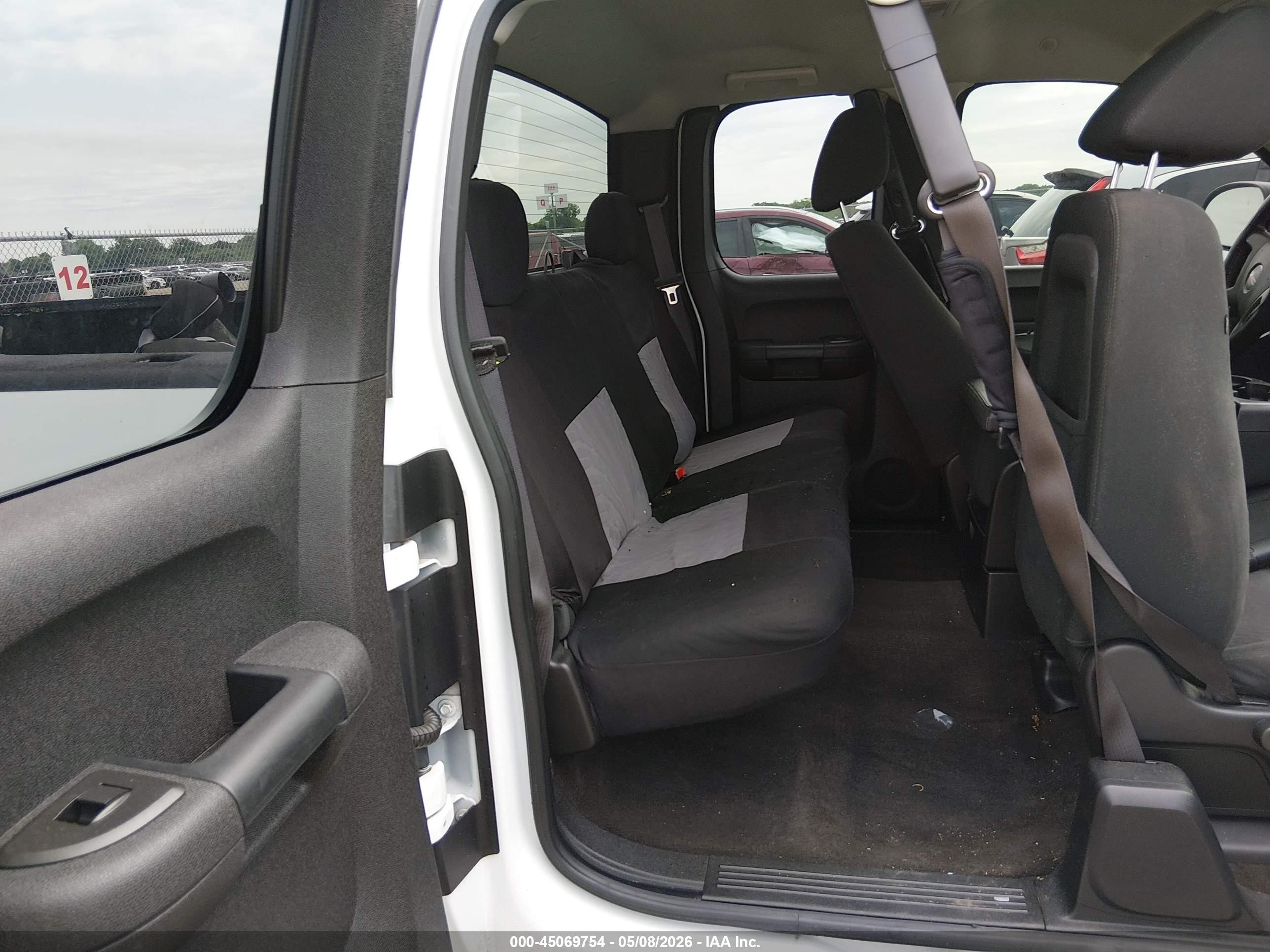 2013 Gmc Sierra 1500 Sle White vin: 1GTR1VE04DZ176769