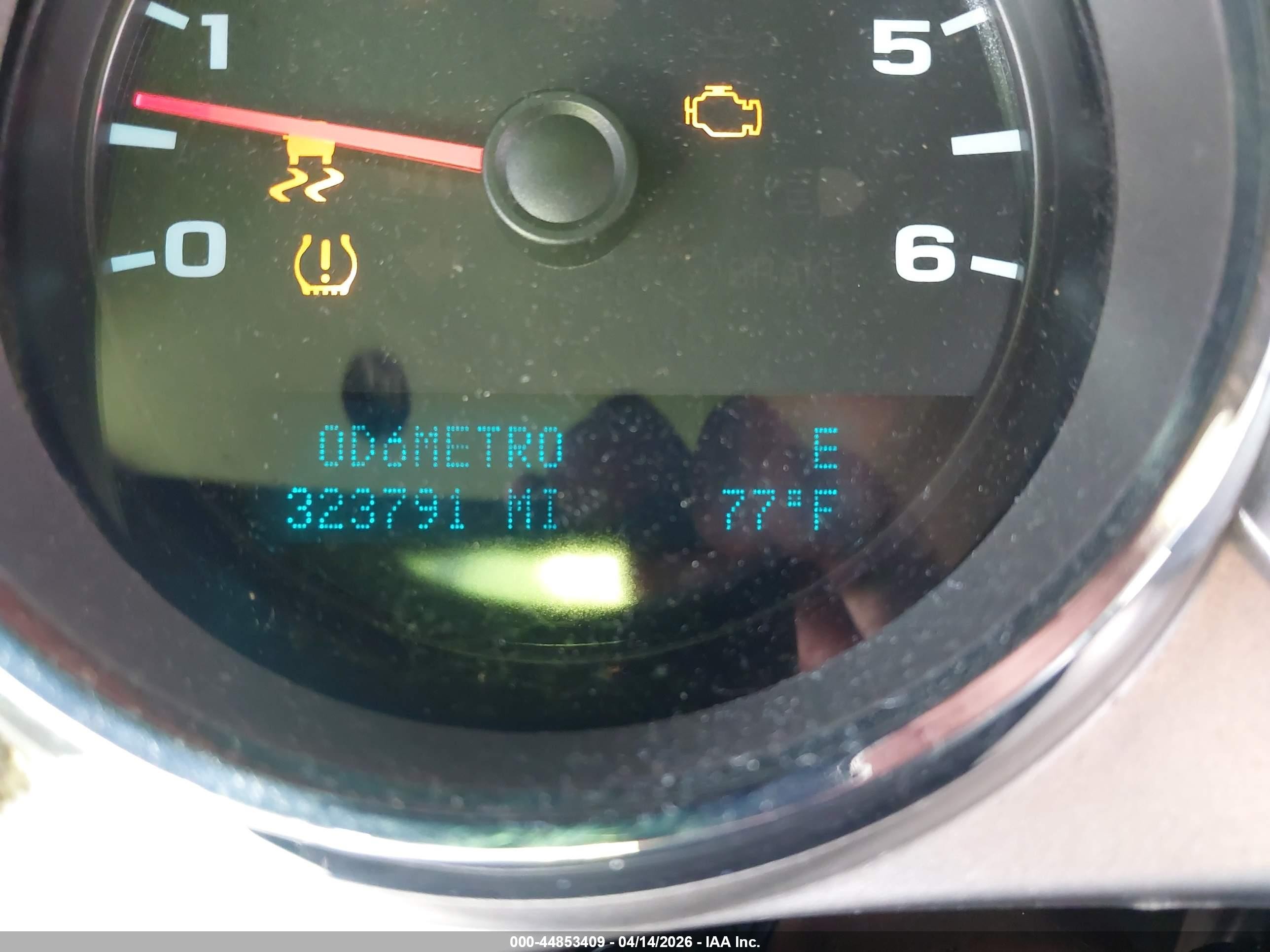 2013 Gmc Sierra 1500 Sle Silver vin: 1GTR1VE04DZ225193