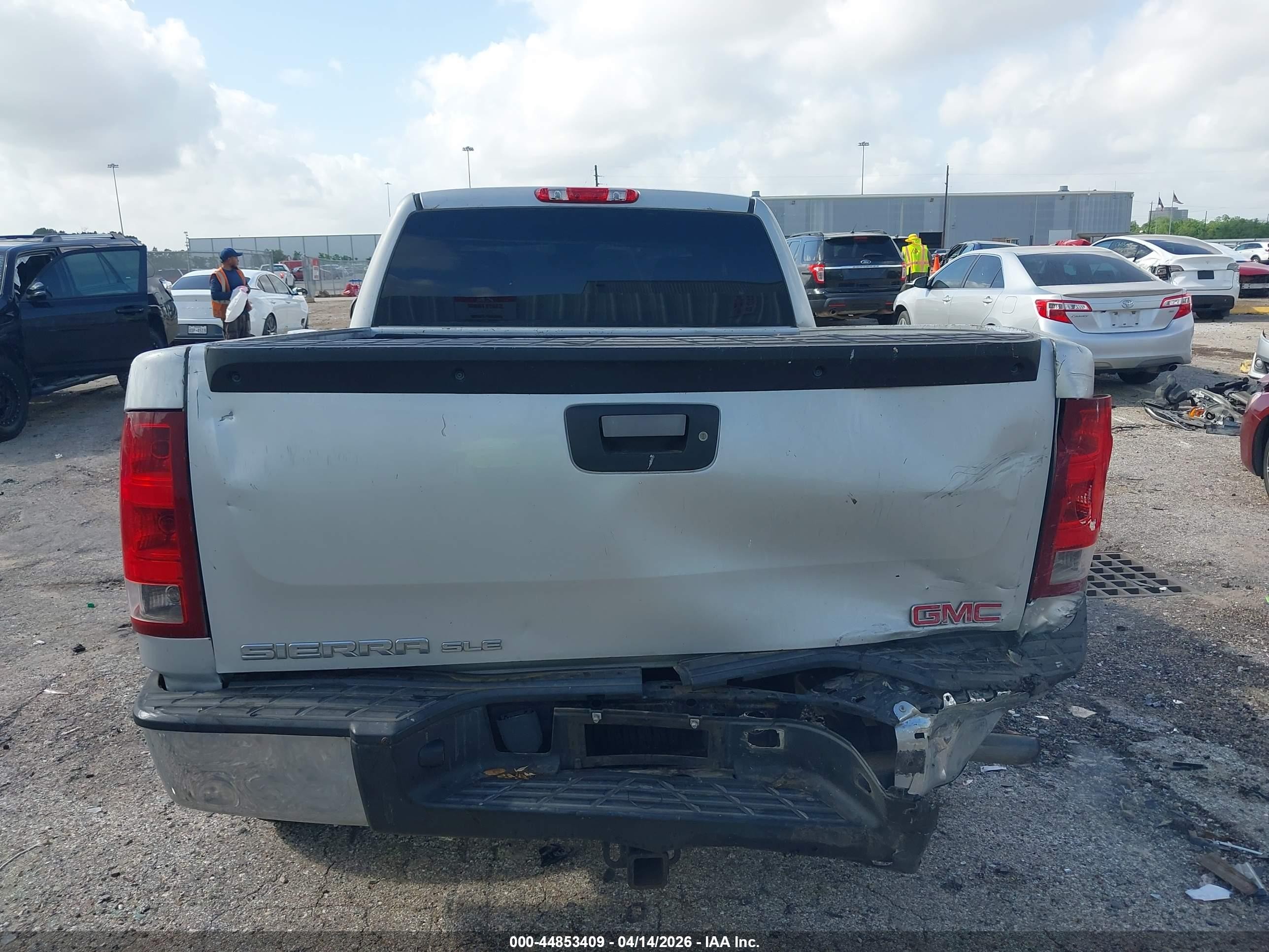 2013 Gmc Sierra 1500 Sle Silver vin: 1GTR1VE04DZ225193