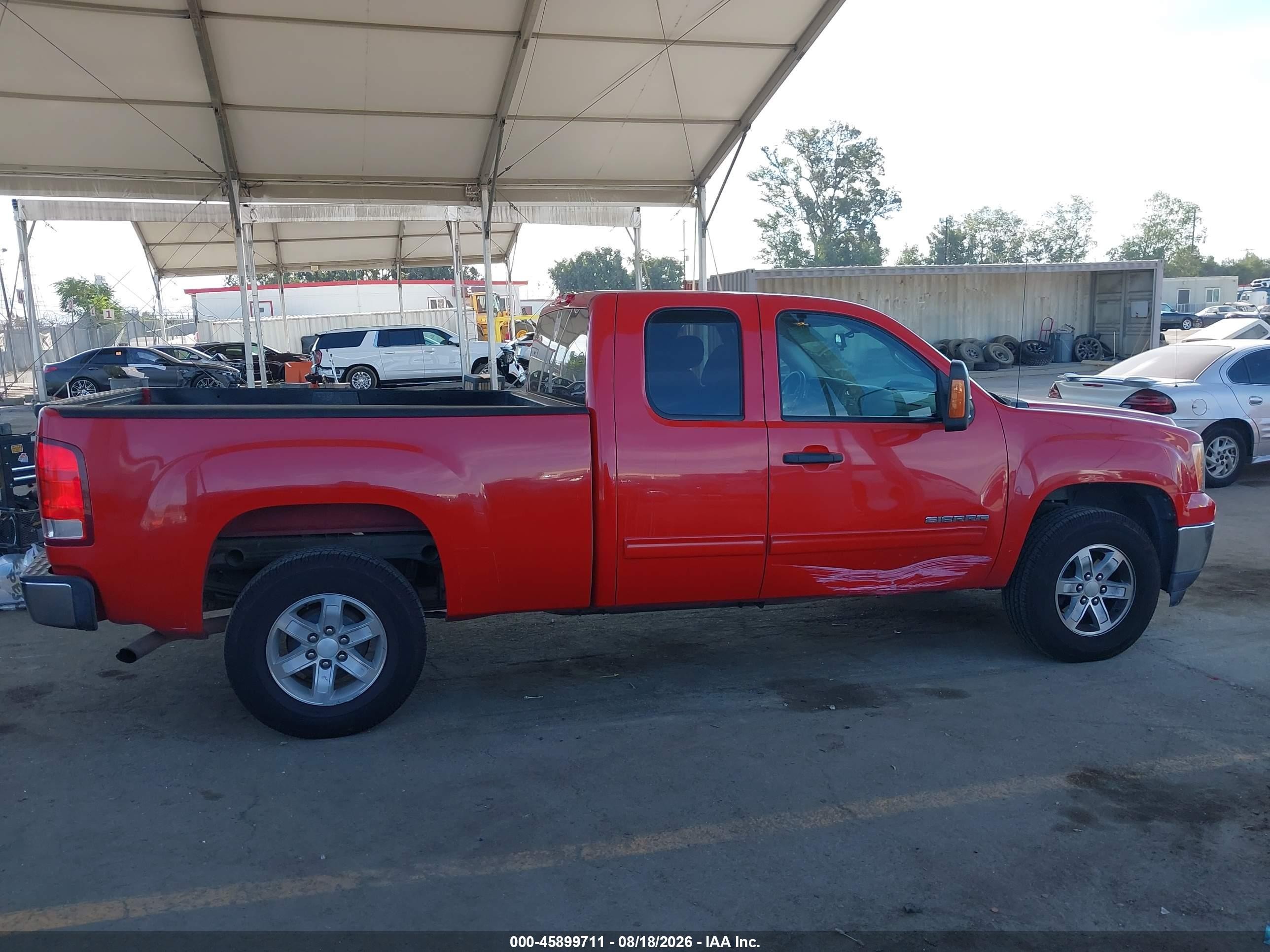 2011 Gmc Sierra 1500 Sle Red vin: 1GTR1VE07BZ168677