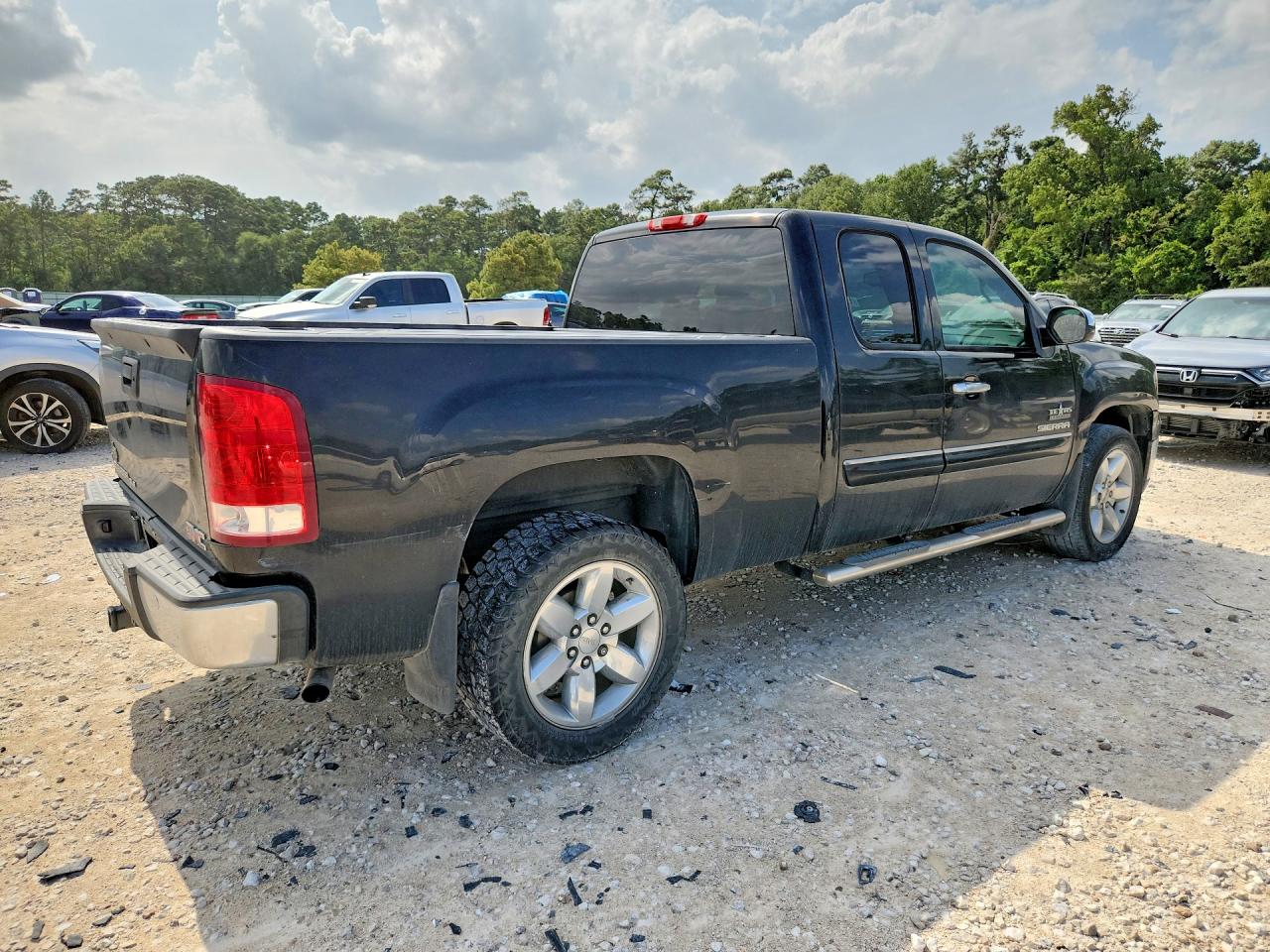 2013 Gmc Sierra C1500 Sle Черный vin: 1GTR1VE07DZ115545