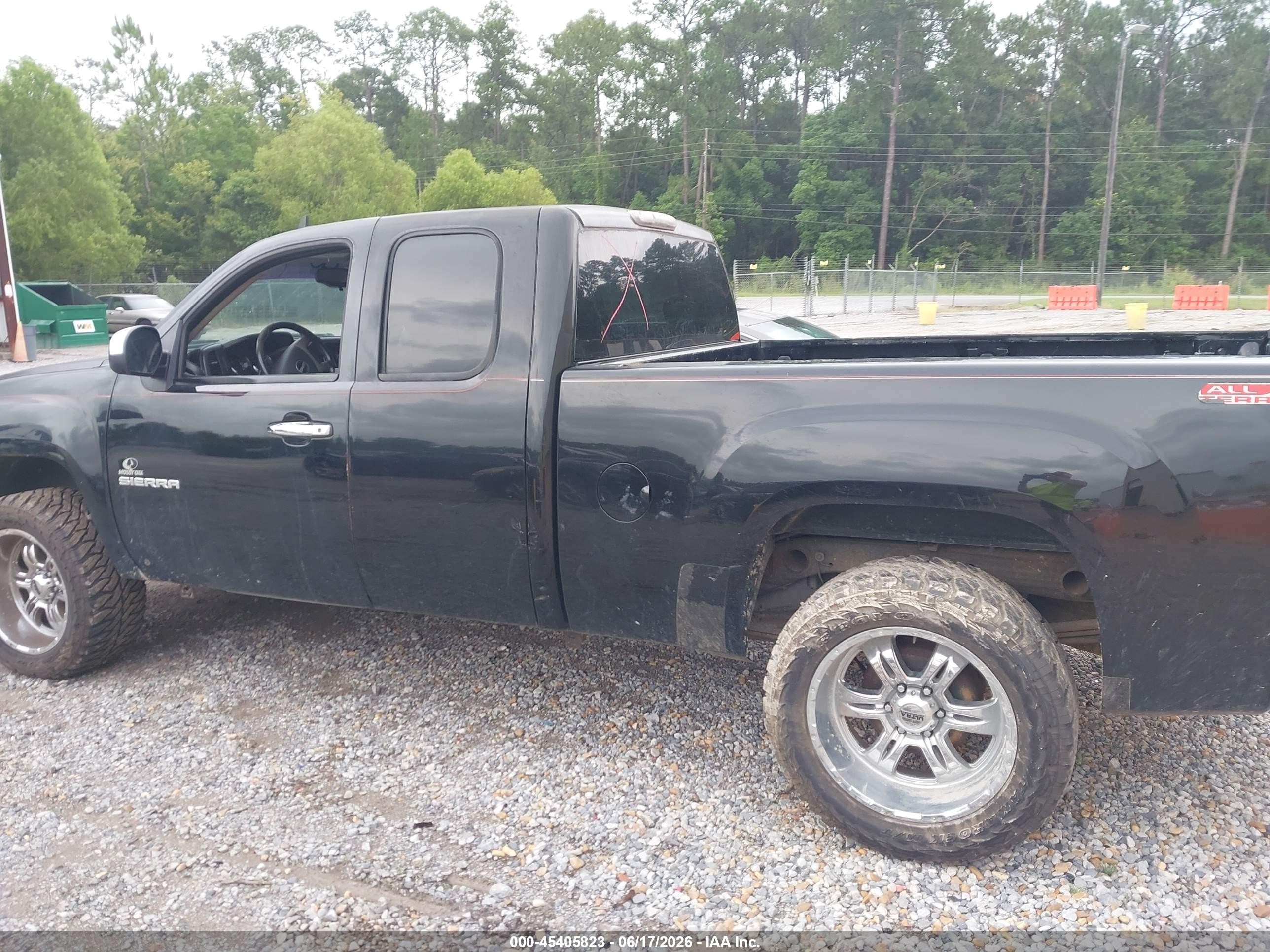 2011 Gmc Sierra 1500 Sle Черный vin: 1GTR1VE0XBZ372454