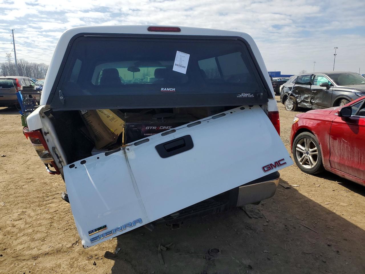 2012 Gmc Sierra K1500 White vin: 1GTR2TE71CZ138641