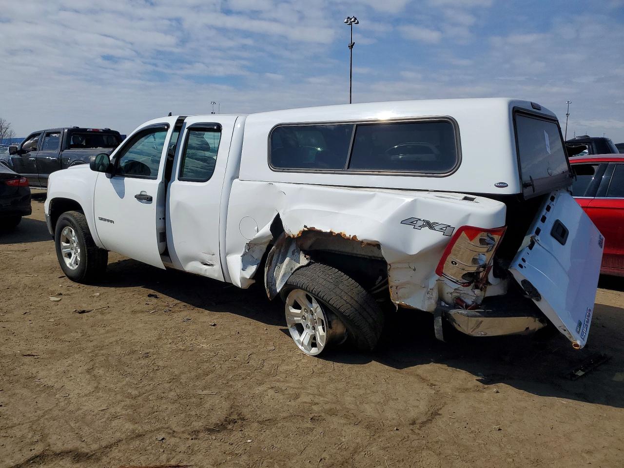 2012 Gmc Sierra K1500 White vin: 1GTR2TE71CZ138641