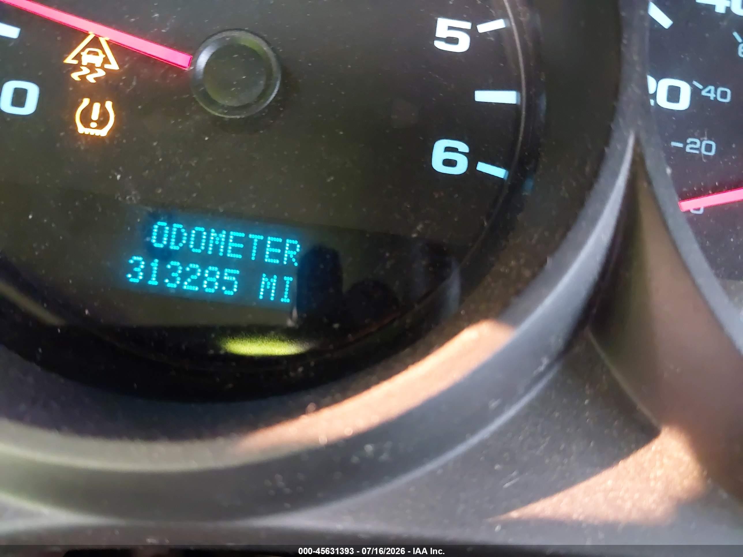 2011 Gmc Sierra 1500 Sl Red vin: 1GTR2UEA1BZ114775