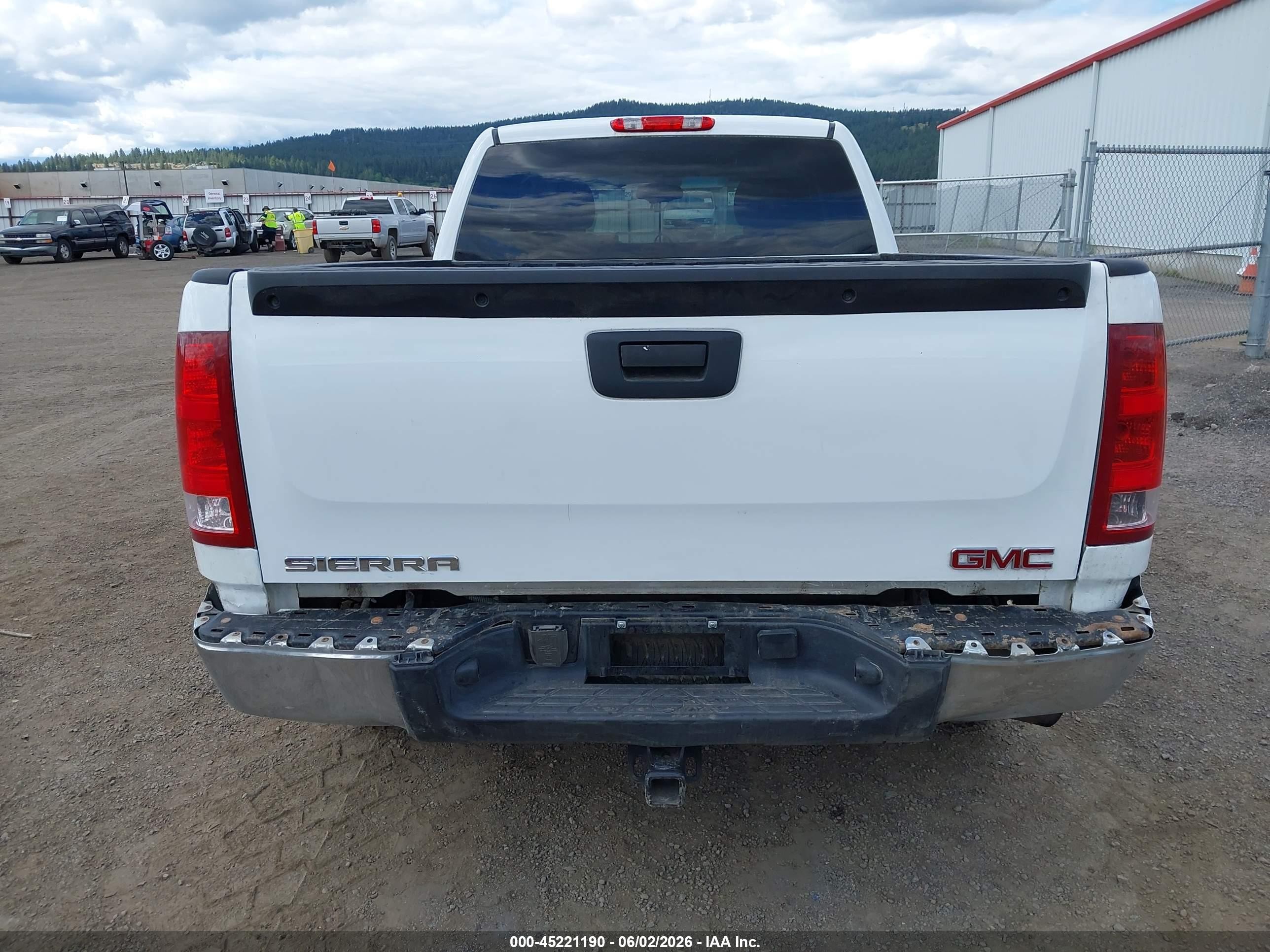 2013 Gmc Sierra 1500 Sl White vin: 1GTR2UEA2DZ404283