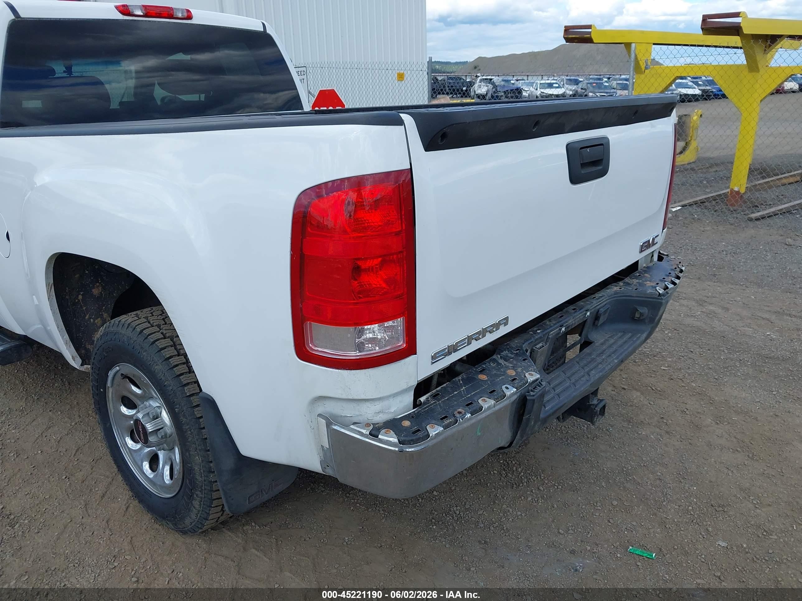 2013 Gmc Sierra 1500 Sl White vin: 1GTR2UEA2DZ404283