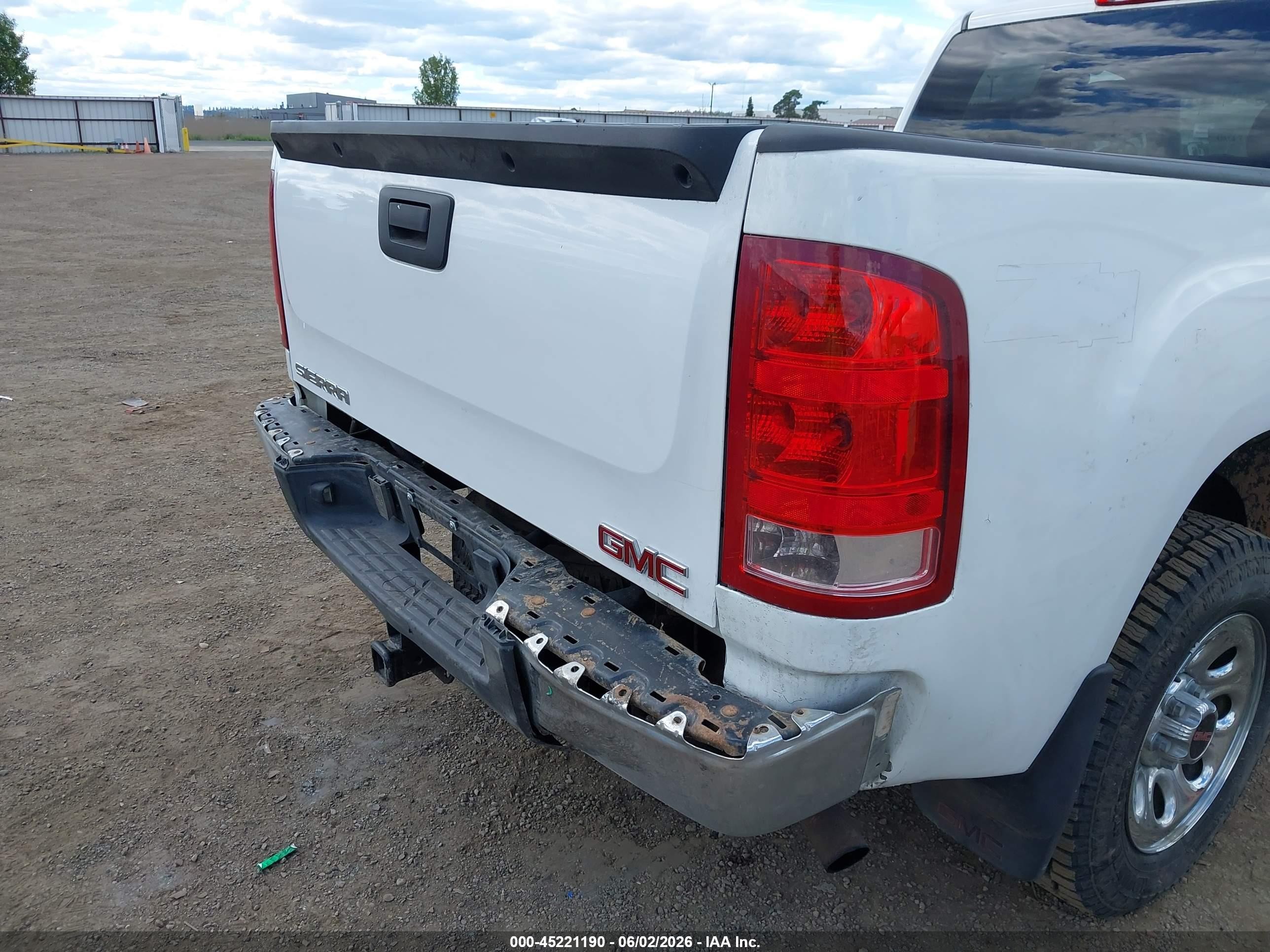 2013 Gmc Sierra 1500 Sl White vin: 1GTR2UEA2DZ404283