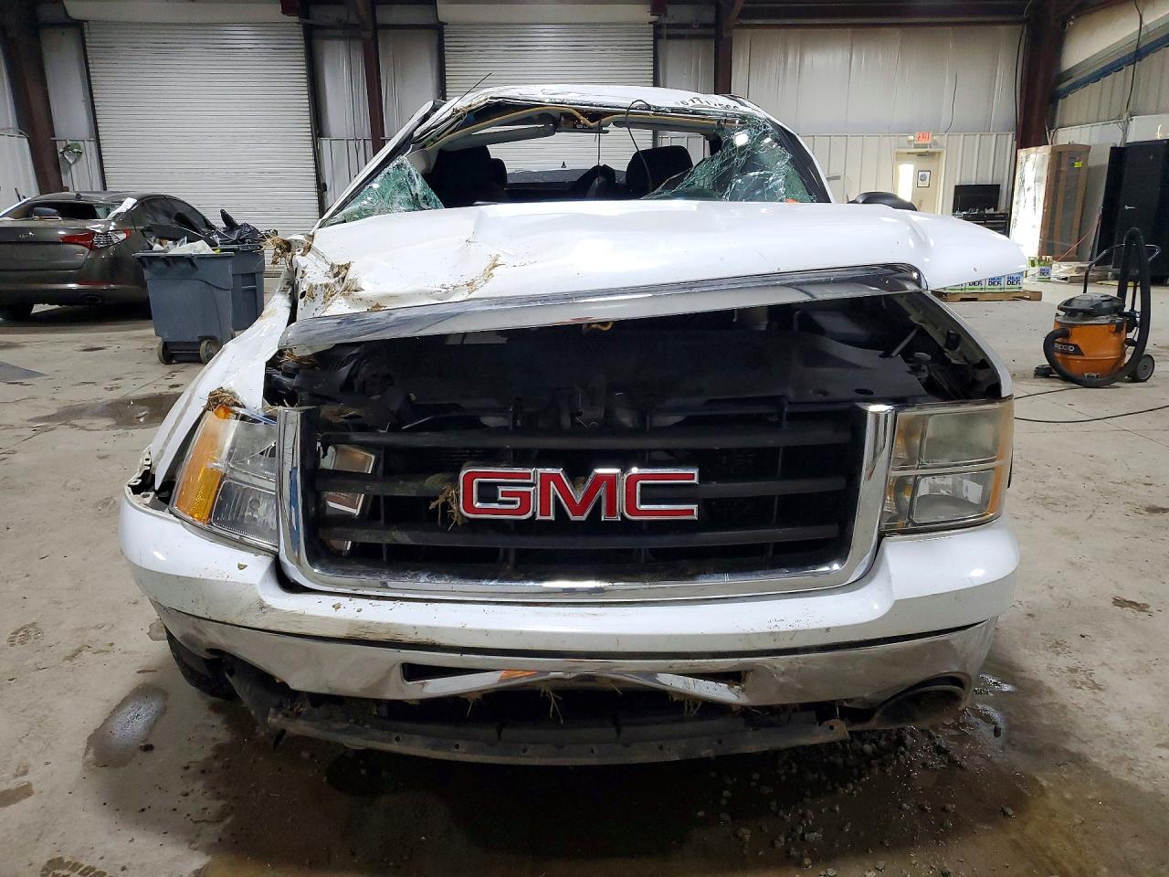 2011 Gmc Sierra K1500 Sl White vin: 1GTR2UEA4BZ127598