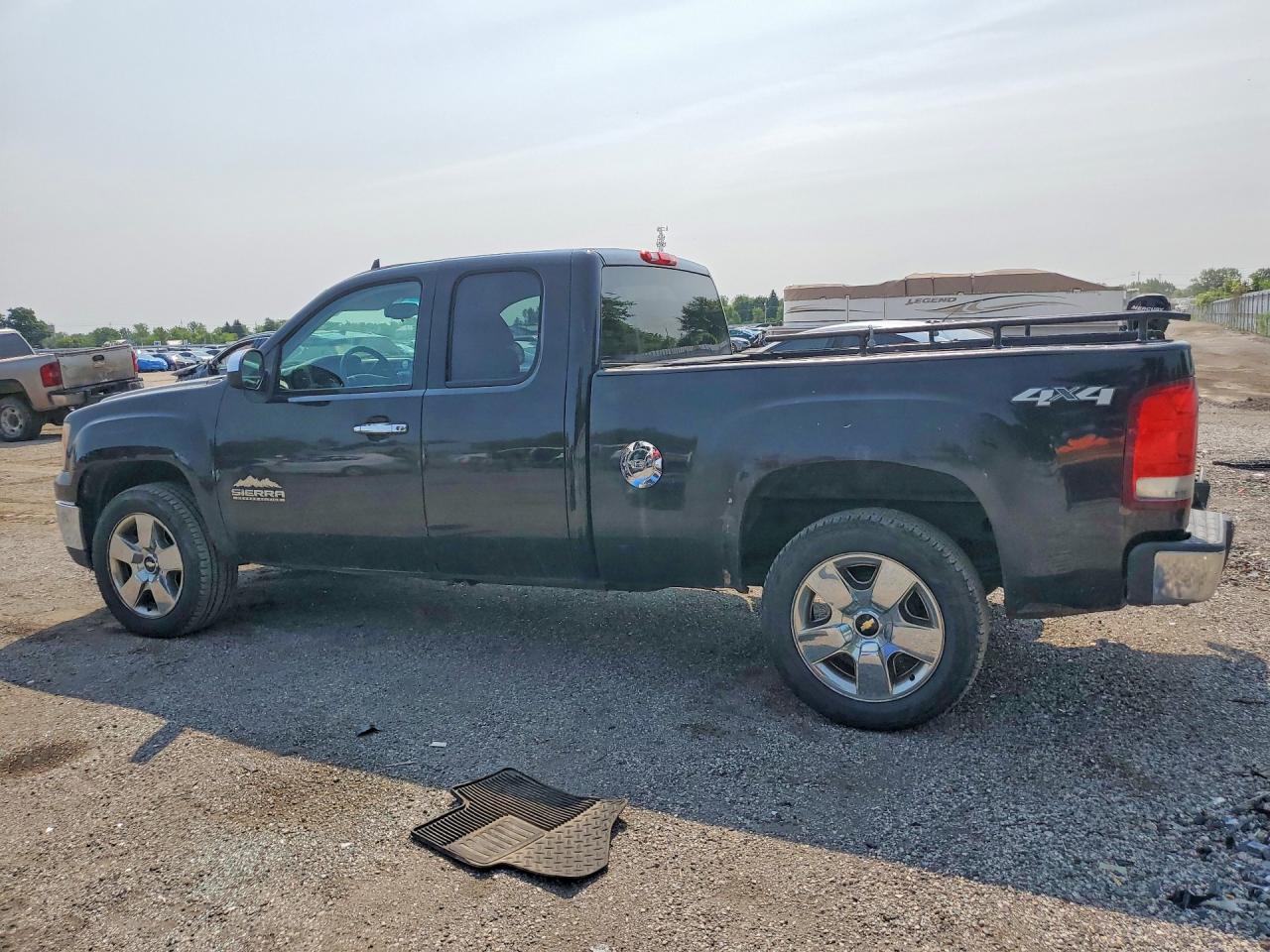 2013 Gmc Sierra K1500 Sl Black vin: 1GTR2UEA8DZ134282