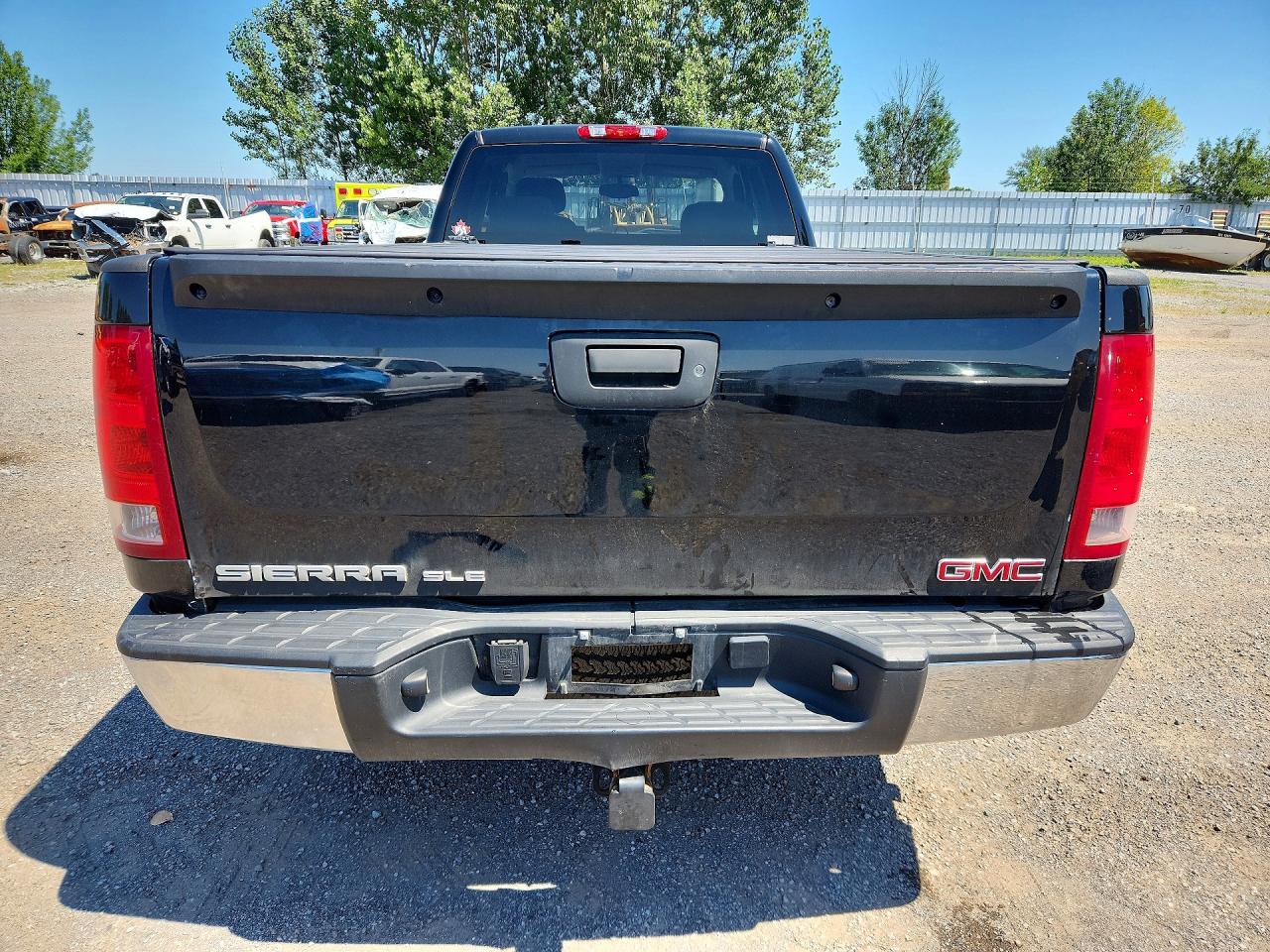 2013 Gmc Sierra K1500 Sle Black vin: 1GTR2VE02DZ325807