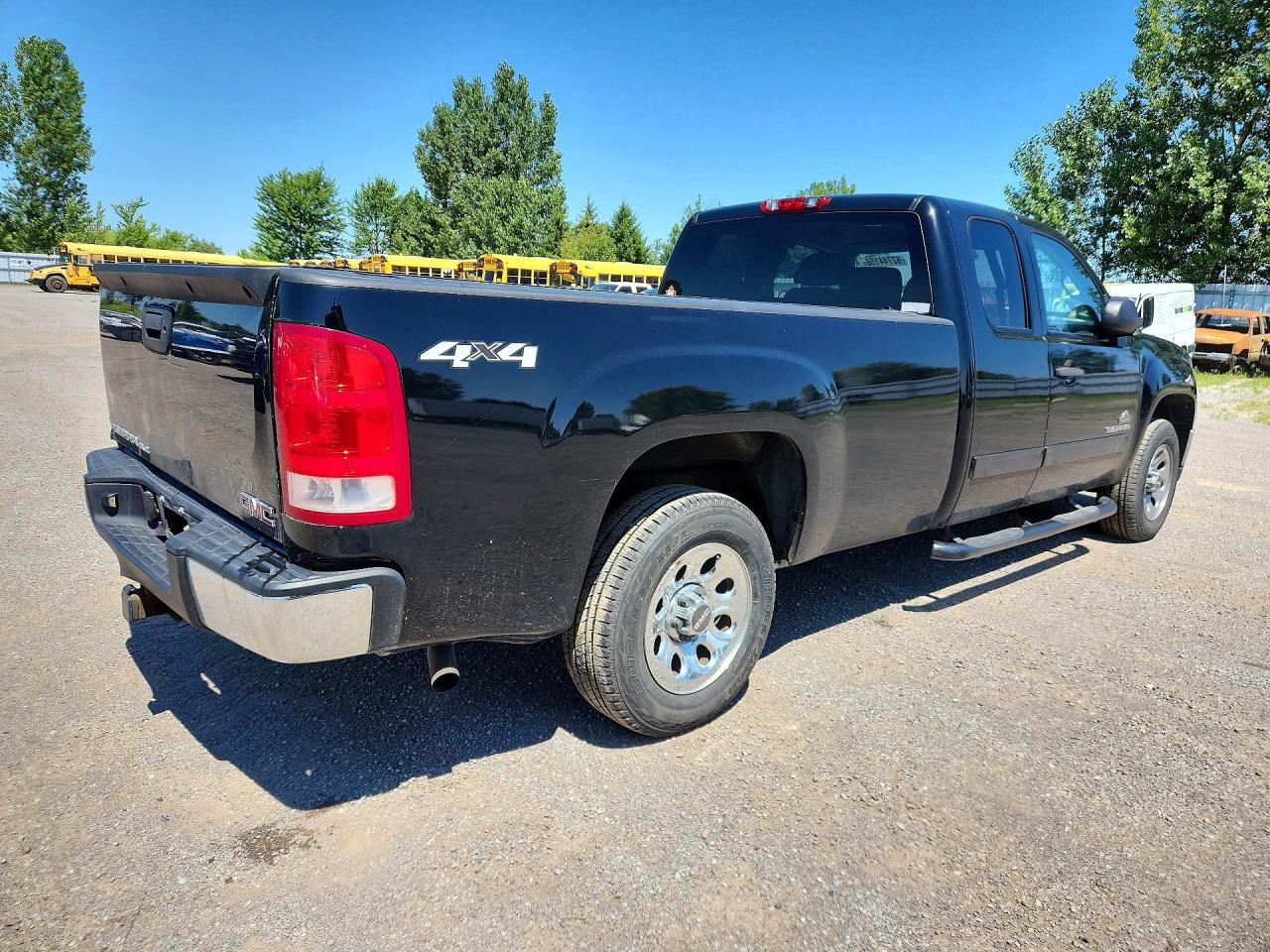 2013 Gmc Sierra K1500 Sle Black vin: 1GTR2VE02DZ325807