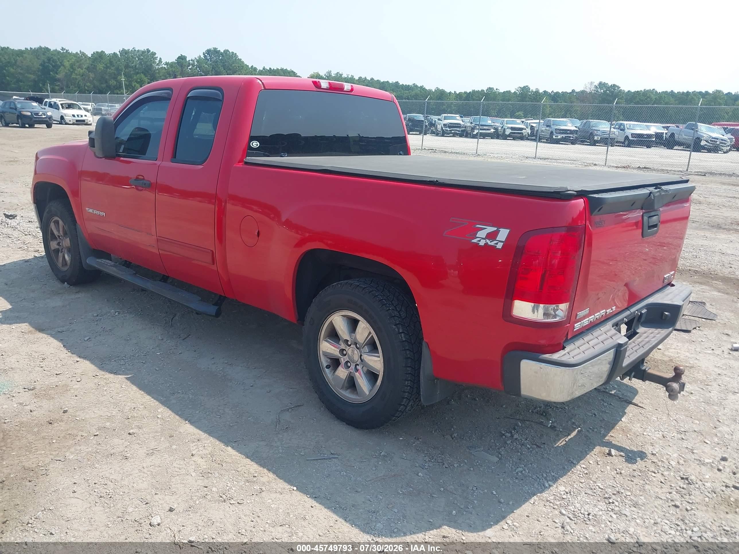 2011 Gmc Sierra 1500 Sle Red vin: 1GTR2VE22BZ237791