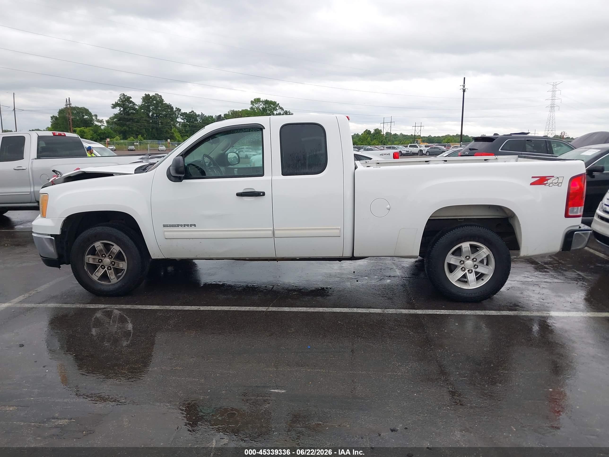 2011 Gmc Sierra 1500 Sle White vin: 1GTR2VE30BZ453308
