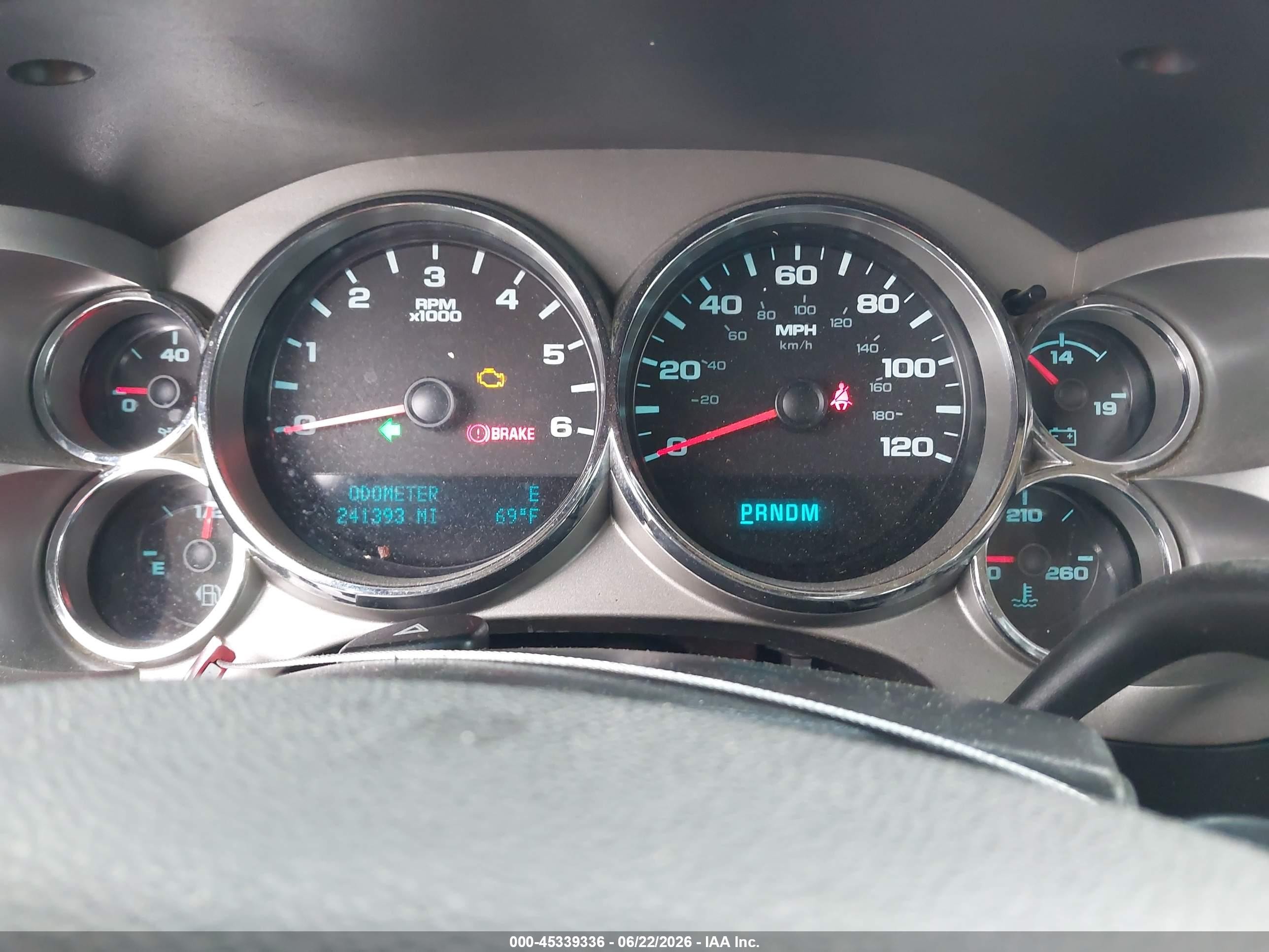 2011 Gmc Sierra 1500 Sle White vin: 1GTR2VE30BZ453308