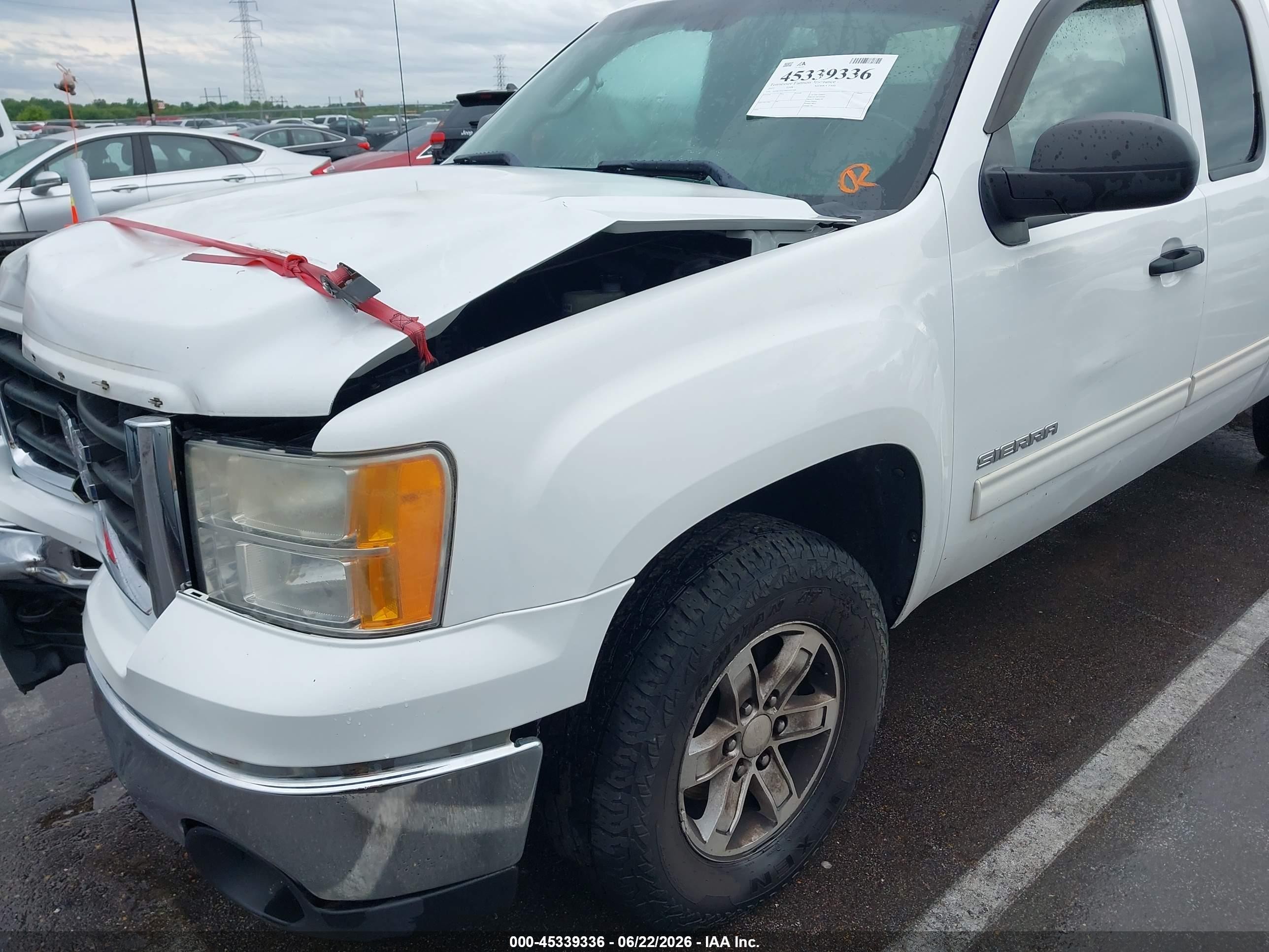 2011 Gmc Sierra 1500 Sle White vin: 1GTR2VE30BZ453308
