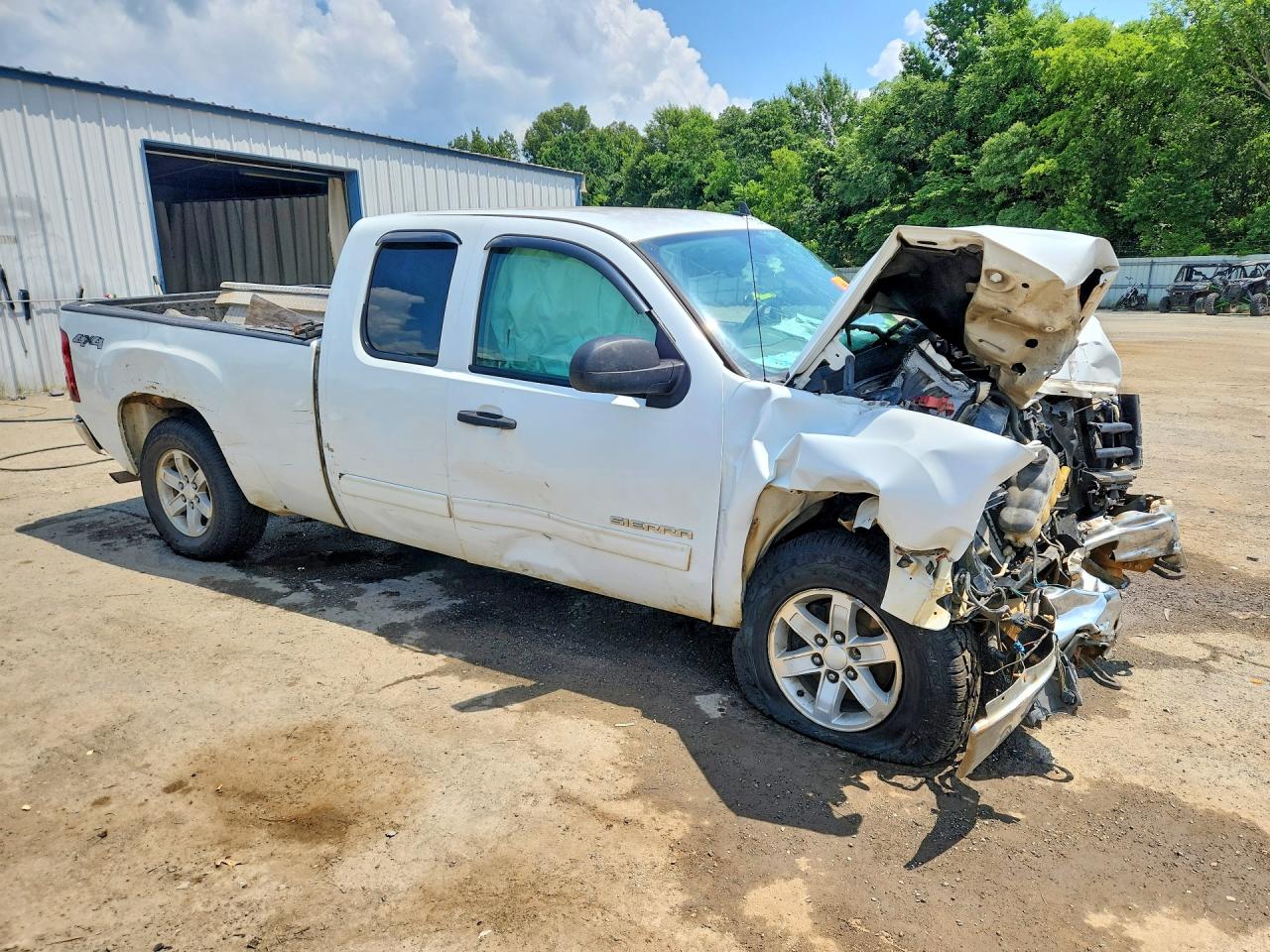 2011 Gmc Sierra K1500 Sle White vin: 1GTR2VE31BZ110295