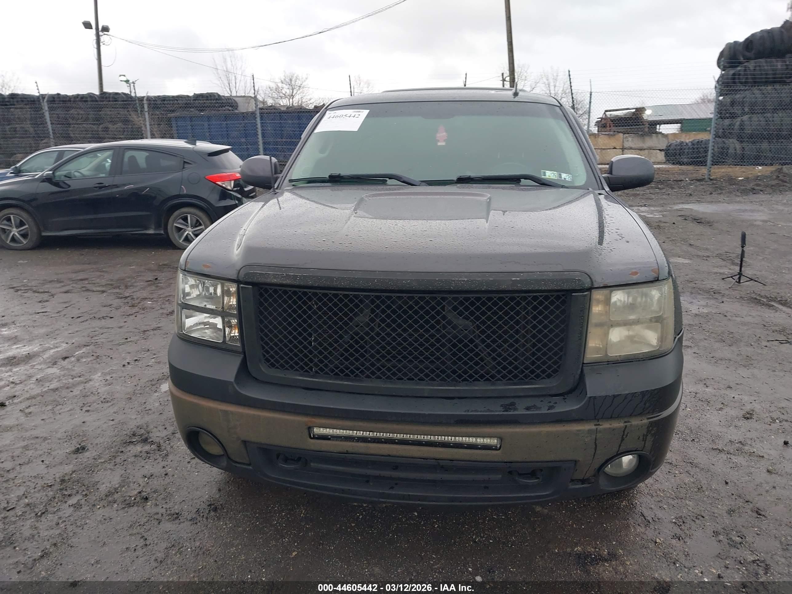 2011 Gmc Sierra 1500 Sle Black vin: 1GTR2VE31BZ151624