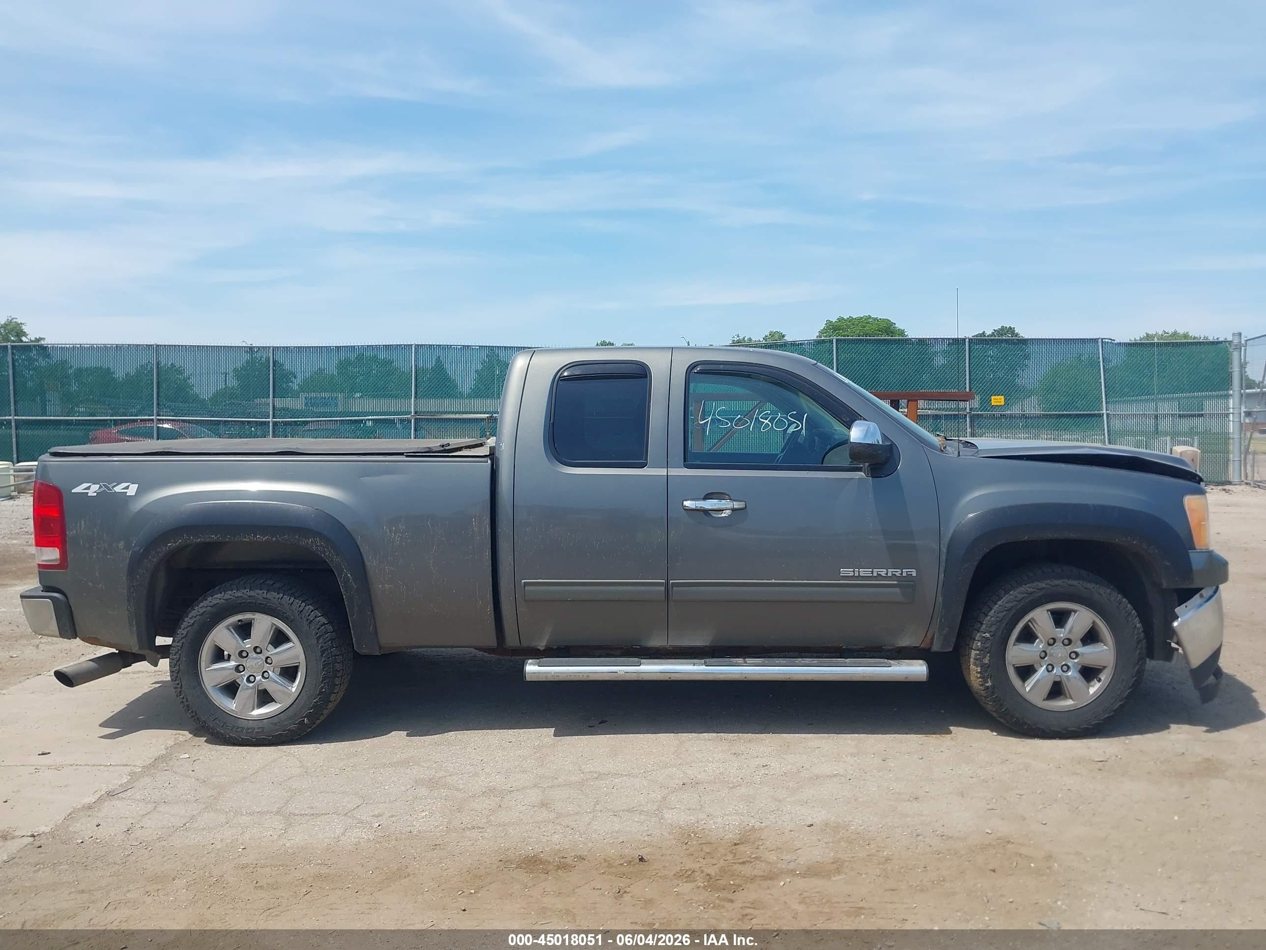 2011 Gmc Sierra 1500 Sle Серый vin: 1GTR2VE31BZ351239